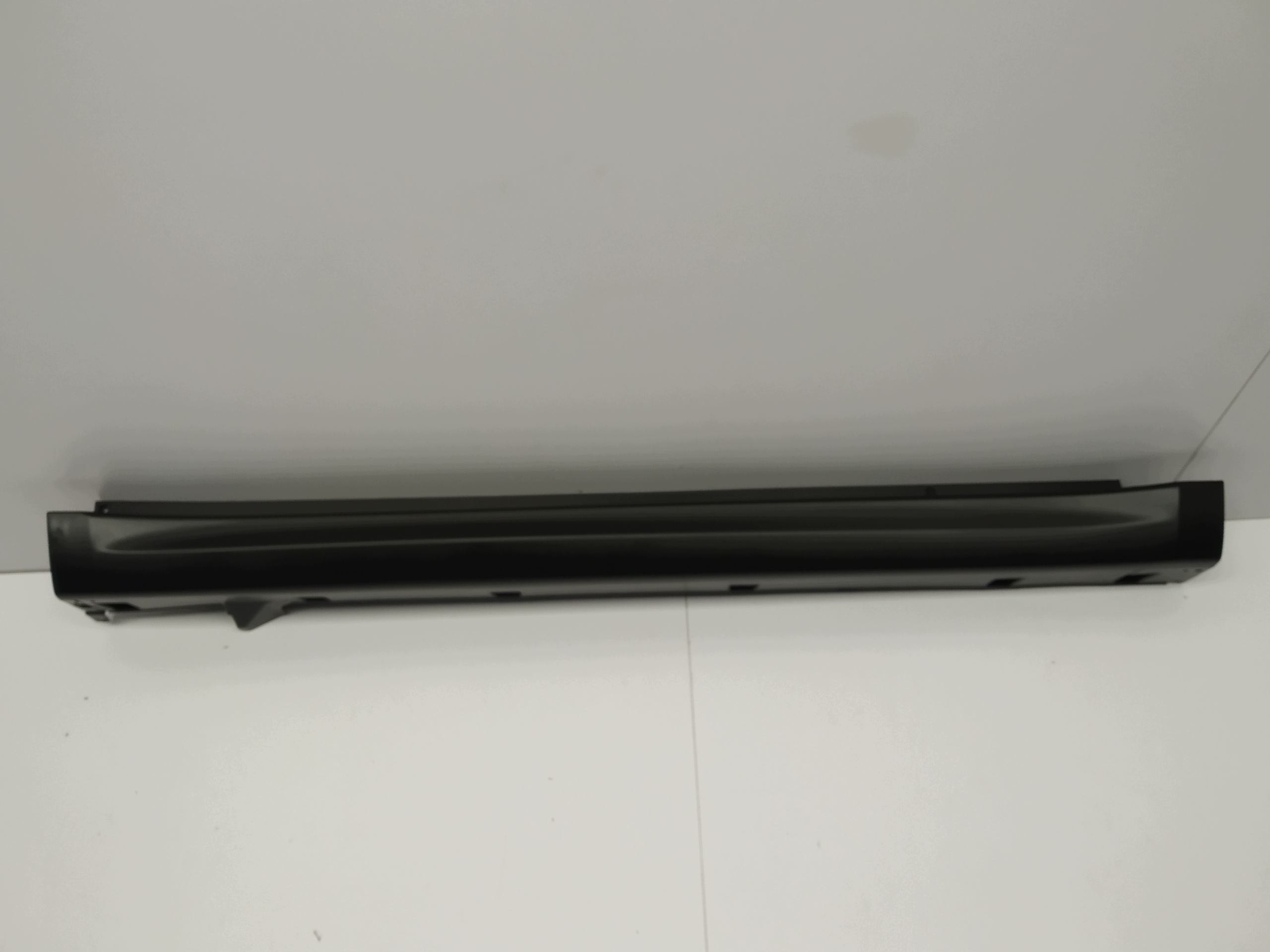 2015r + Suzuki Vitara II III threshold moulding threshold right 77231-54P0 original