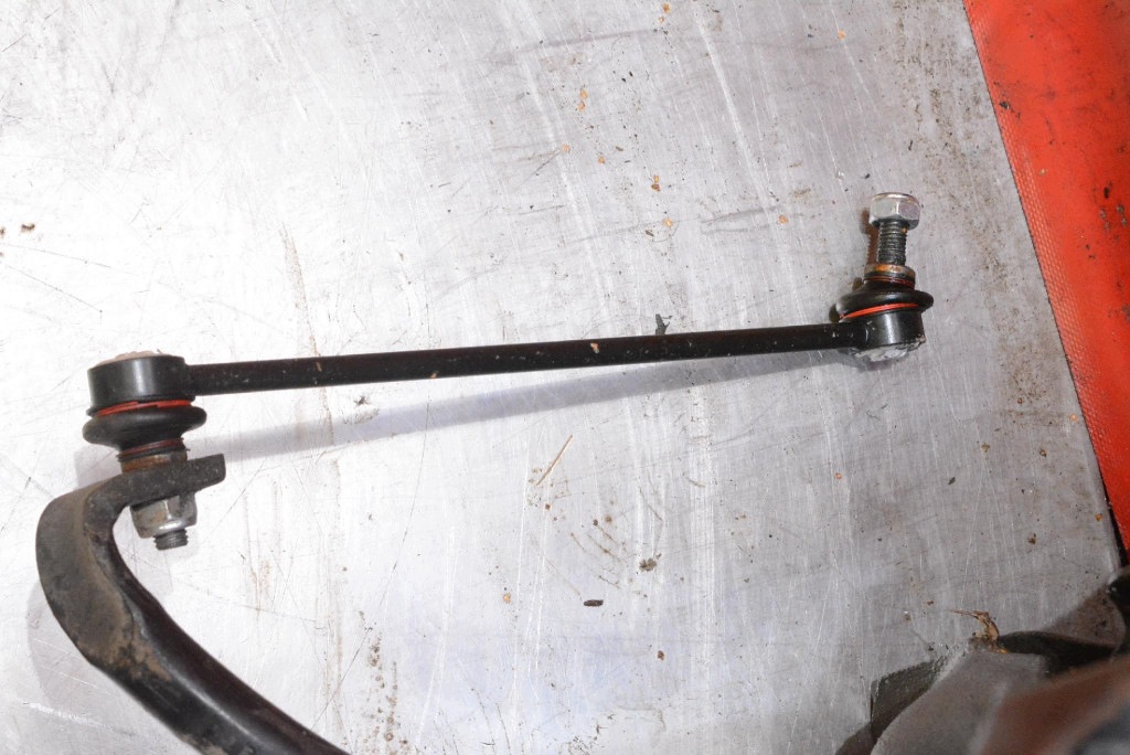axle beam sider subframe axle beam front RENAULT LATITUDE 2.0 DCI 173 KM 10-14