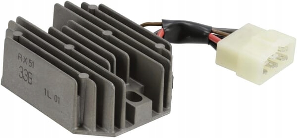 Regulátor napätia 210662085