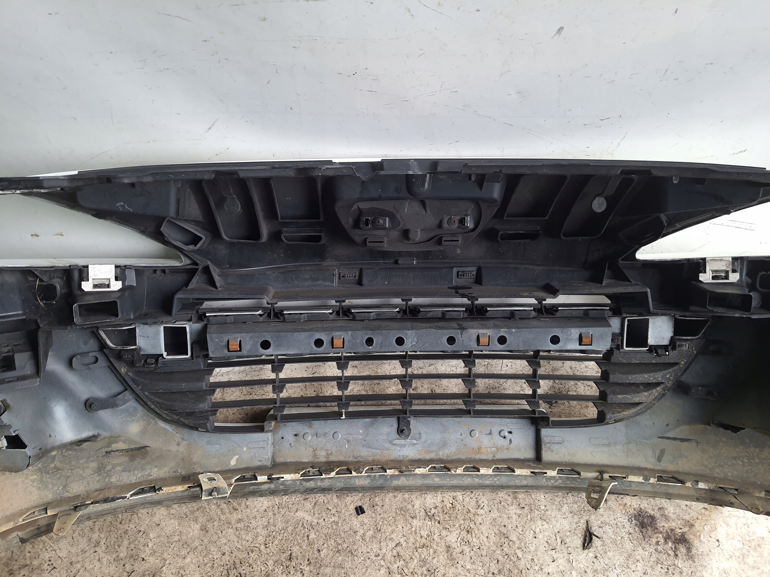 PEUGEOT 207 LIFT 09-12 Paraurti