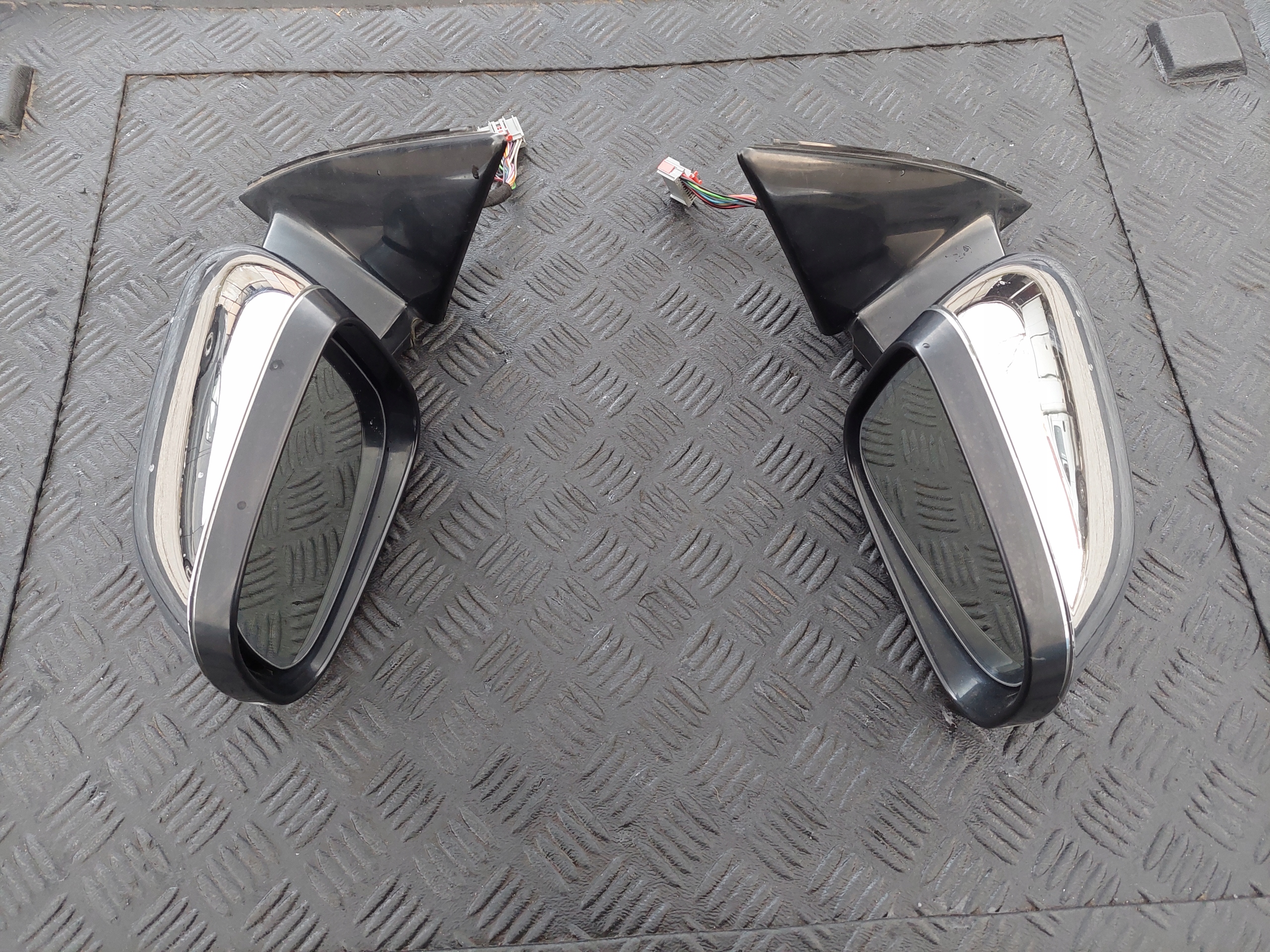 mirror right 14 PIN CHROM JAGUAR XJ IV X351