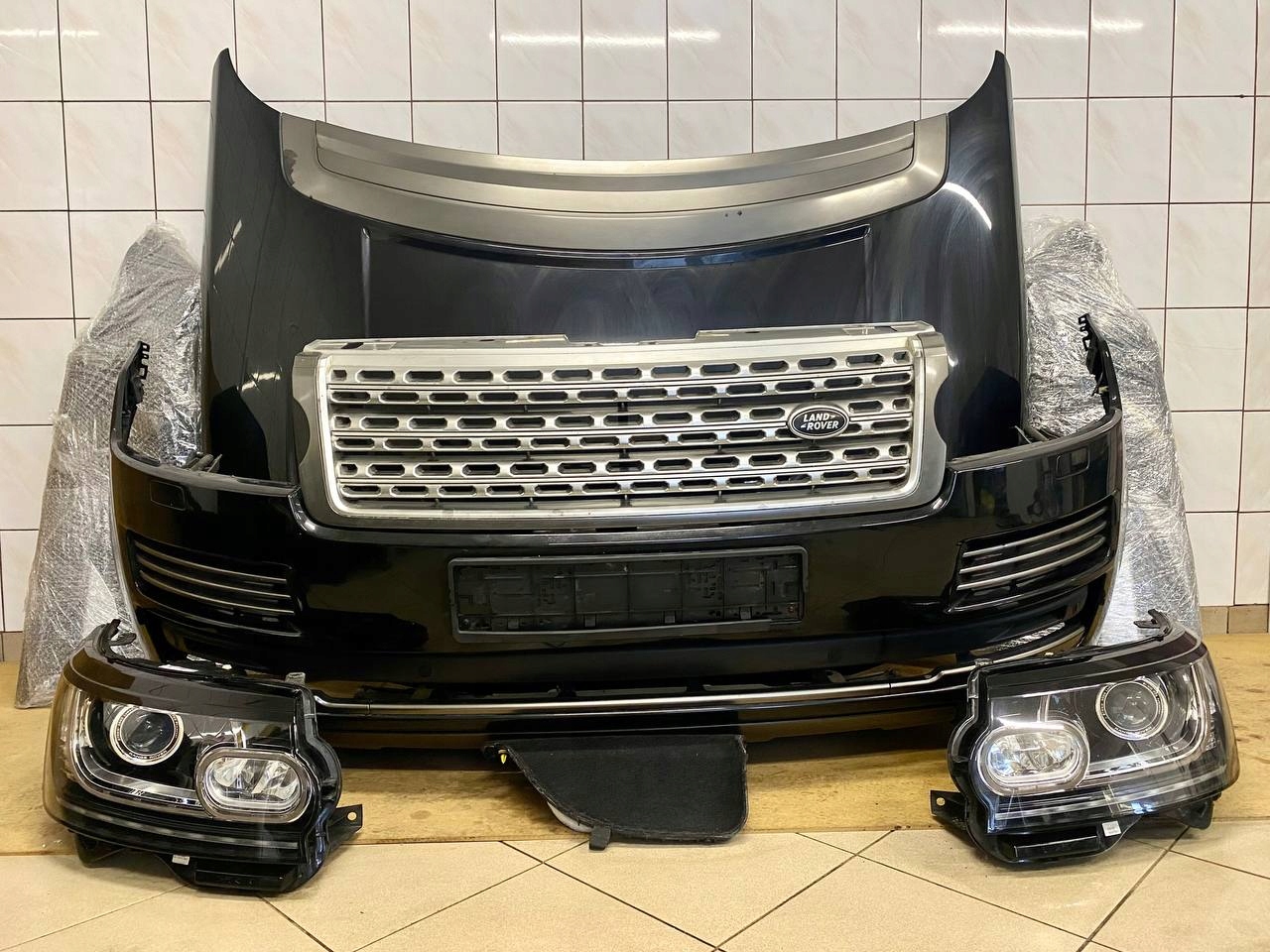 PRZÓD ZDERZAK MASKA BŁOTNIKI REFLEKTORY 16 PIN 4PDC RANGE ROVER VOGUE L405