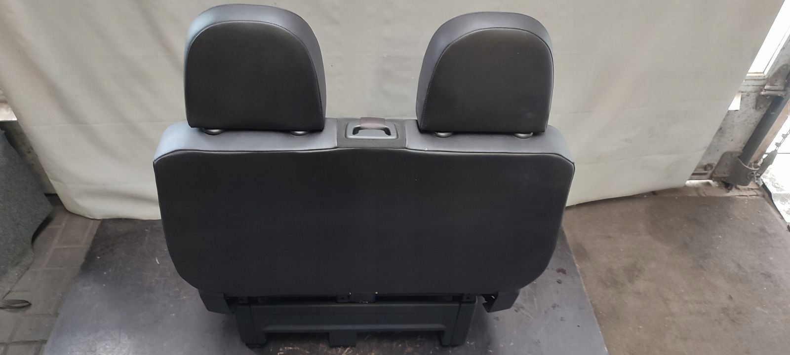 Lawka Sitz dwojka VW Crafter II 7C0