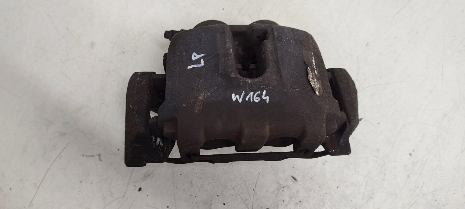 caliper front front right left Mercedes W164 3,5