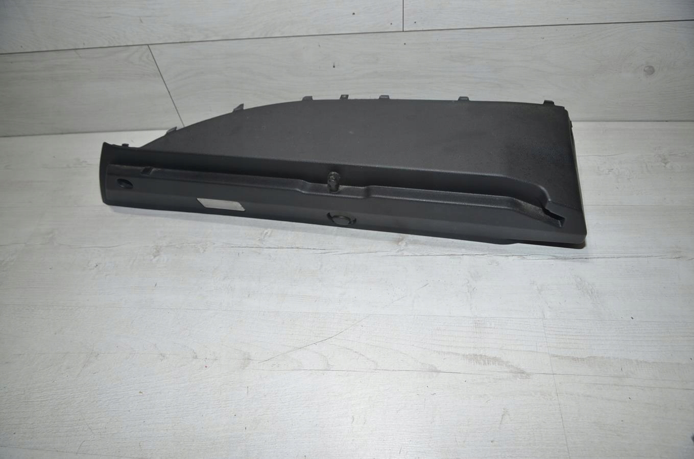 holder polki left rear part Dacia Duster II 18r