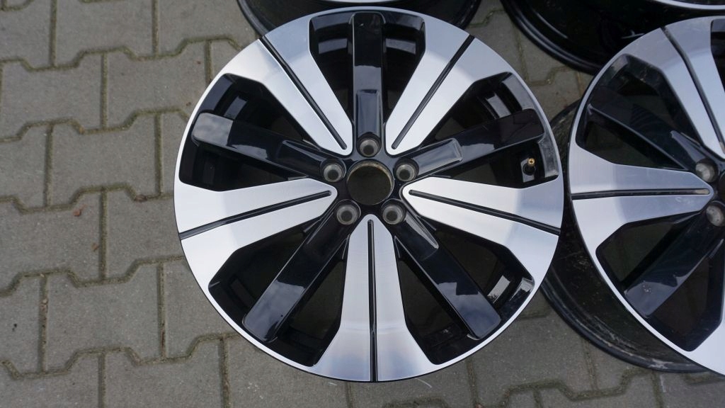 VOLVO V40 XC40 S60 V60 XC60 XC90 - discs aluminium 19