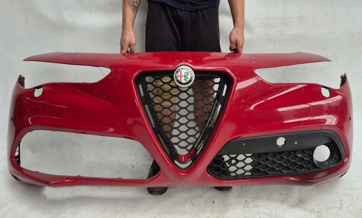 ALFA ROMEO STELVIO 16- bumper front front PDC SPR grid 50549458