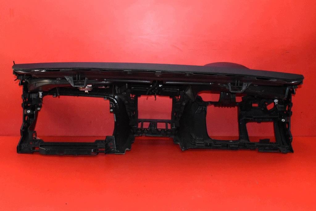 dashboard instrument panel console cockpit airbag EU SKODA OCTAVIA 3 III 13-17
