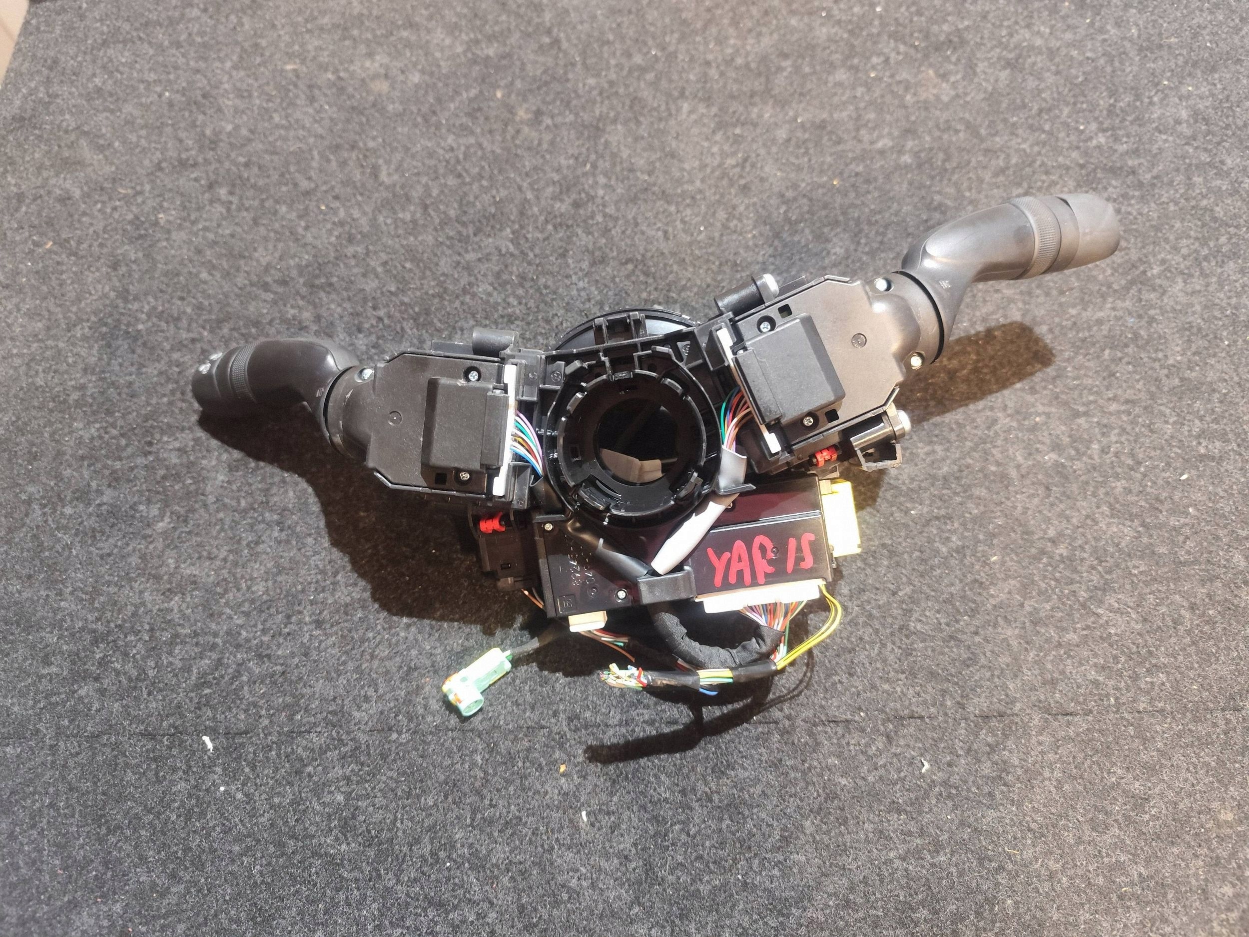 TOYOTA YARIS CROSS steering wheel levers and controls ring control 89245-K0020