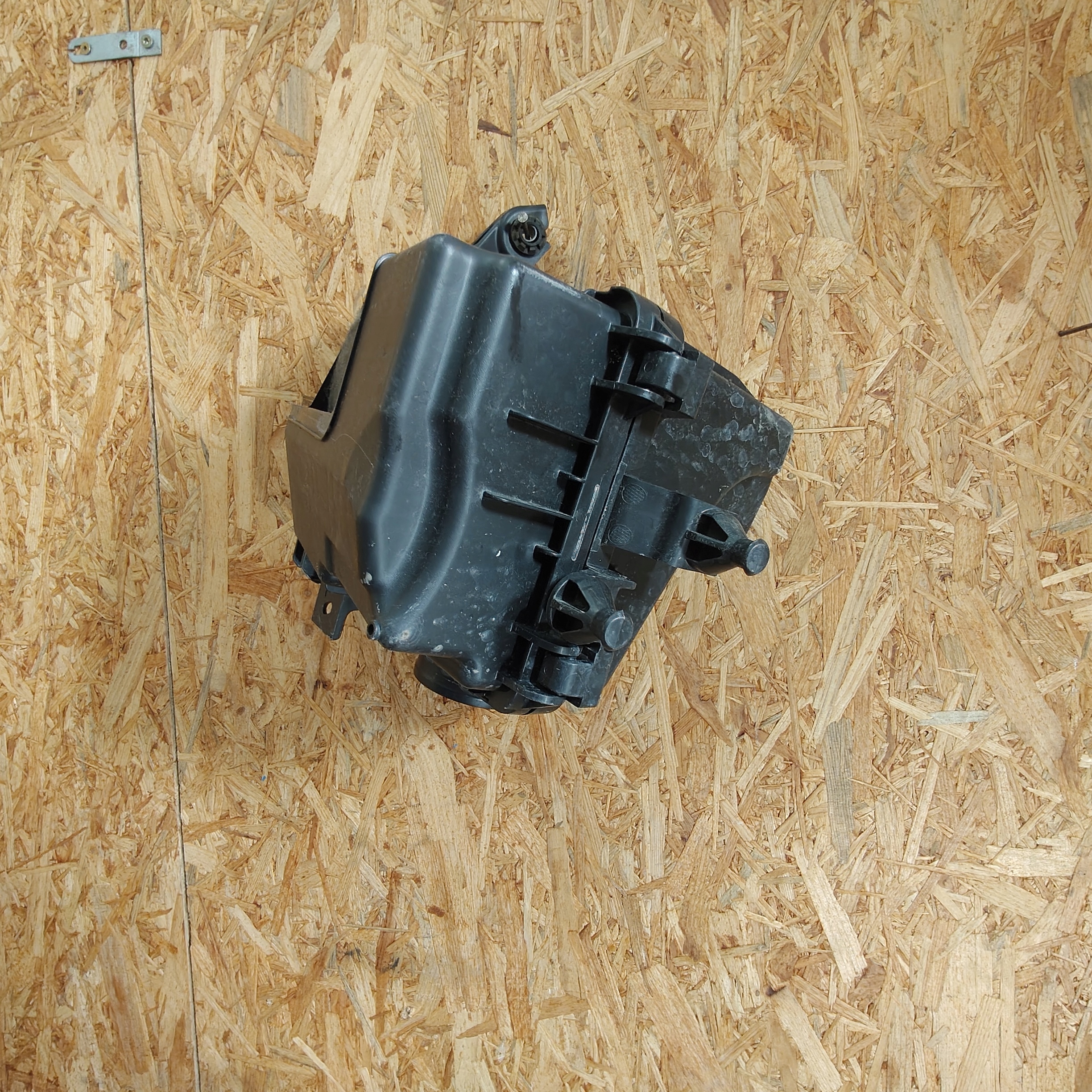 Gehäuse filter luft NISSAN 4EA0A