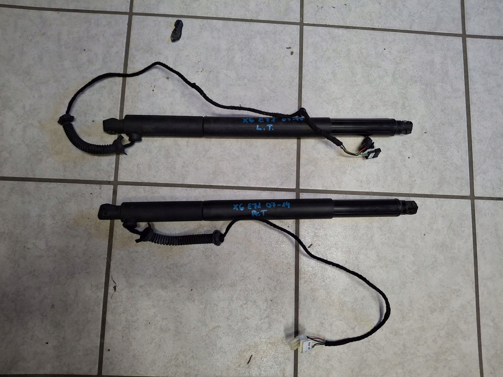 Dämpfer heckklappe Gasfeder rechts oder links BMW X6 E712007R->