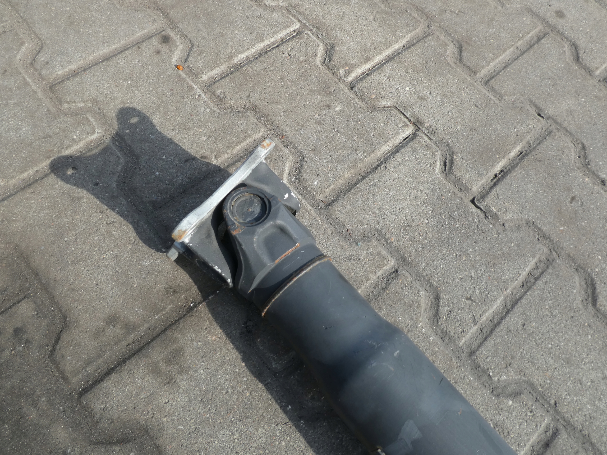CRAFTER SPRINTER Arbre transmission A9064105306