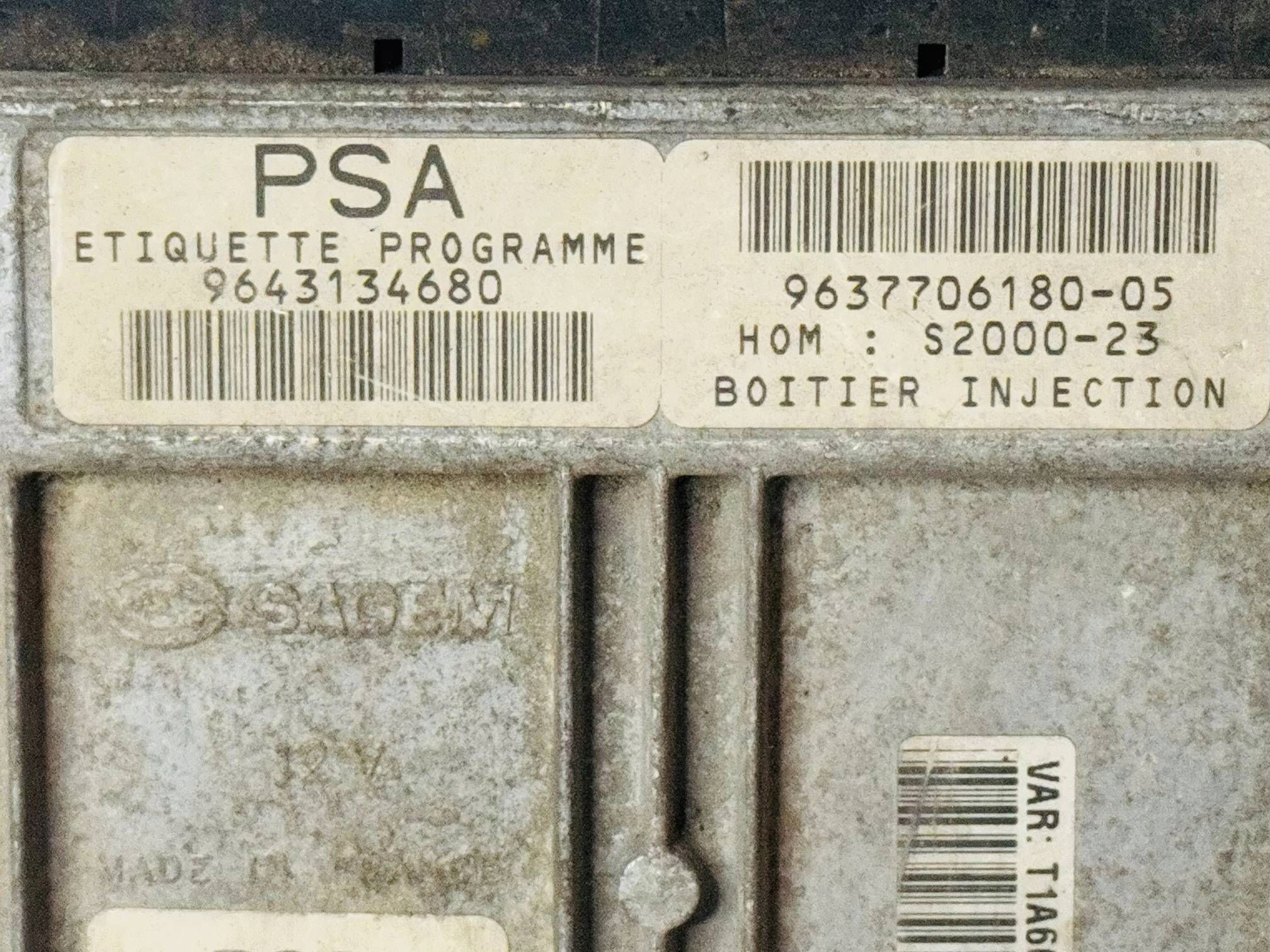 control unit PEUGEOT 206 1.4 9637706180-05 9643134680