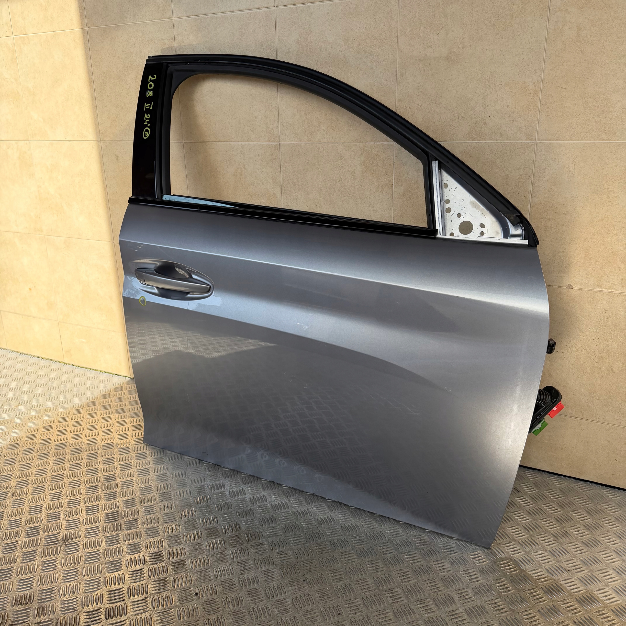 door complete front right PEUGEOT 208 II 2024 ROK