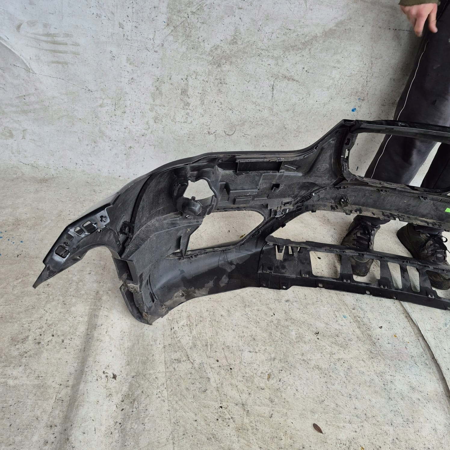 BMW X1 F48 15-19 bumper front front 6PDC