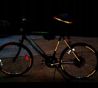 TAŚMA ODBLASKOWA BIAŁA ODBLASK NAKLEJKA NA ROWER Model Naklejka