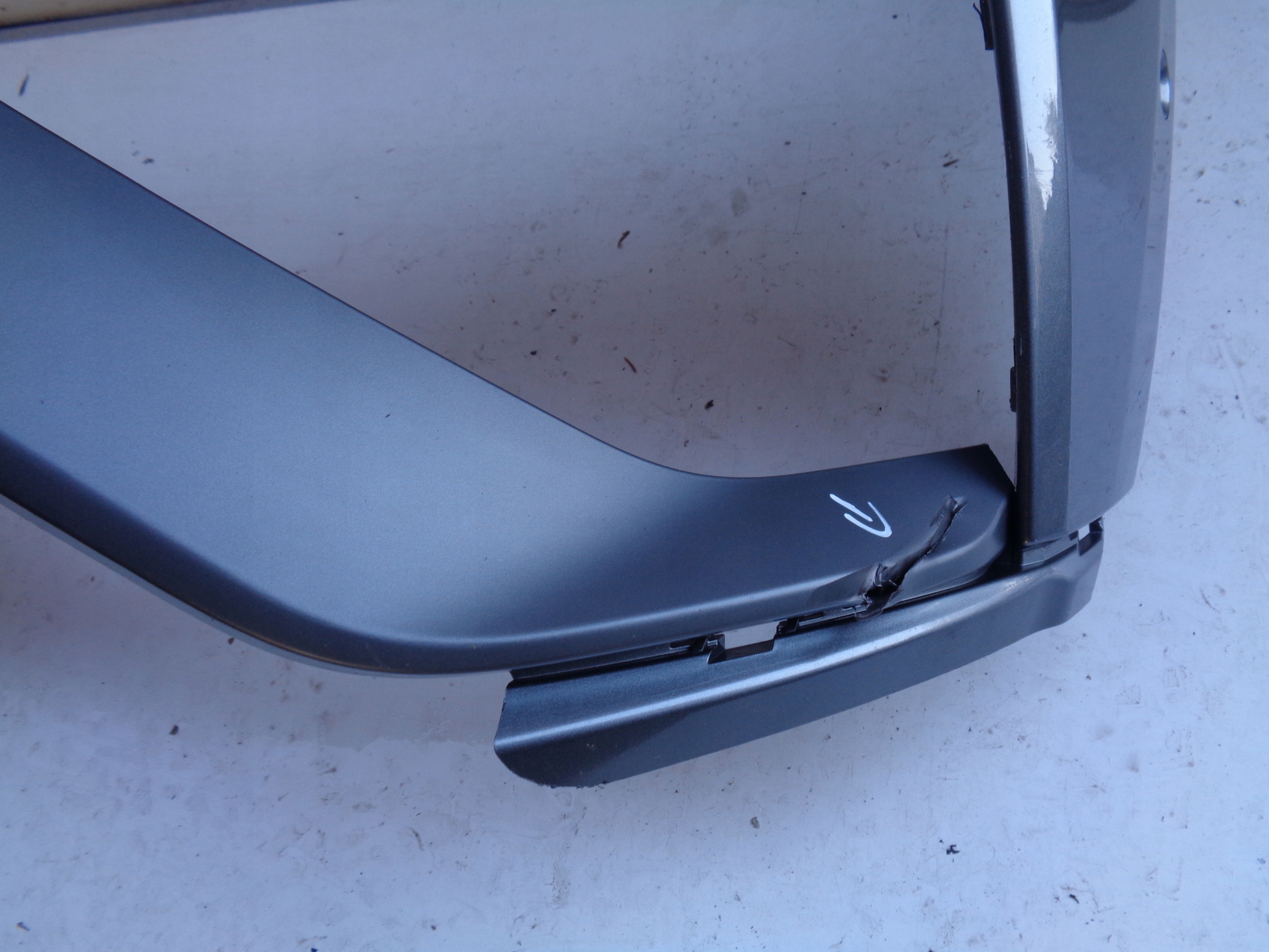 front bumper RENAULT ARKANA RS LINE 21- NR 39007