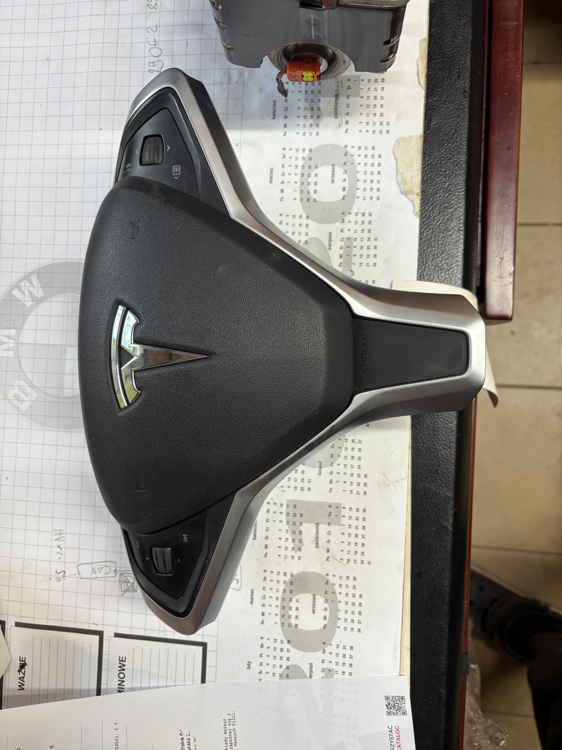 подушки безопасности tesla MODEL S