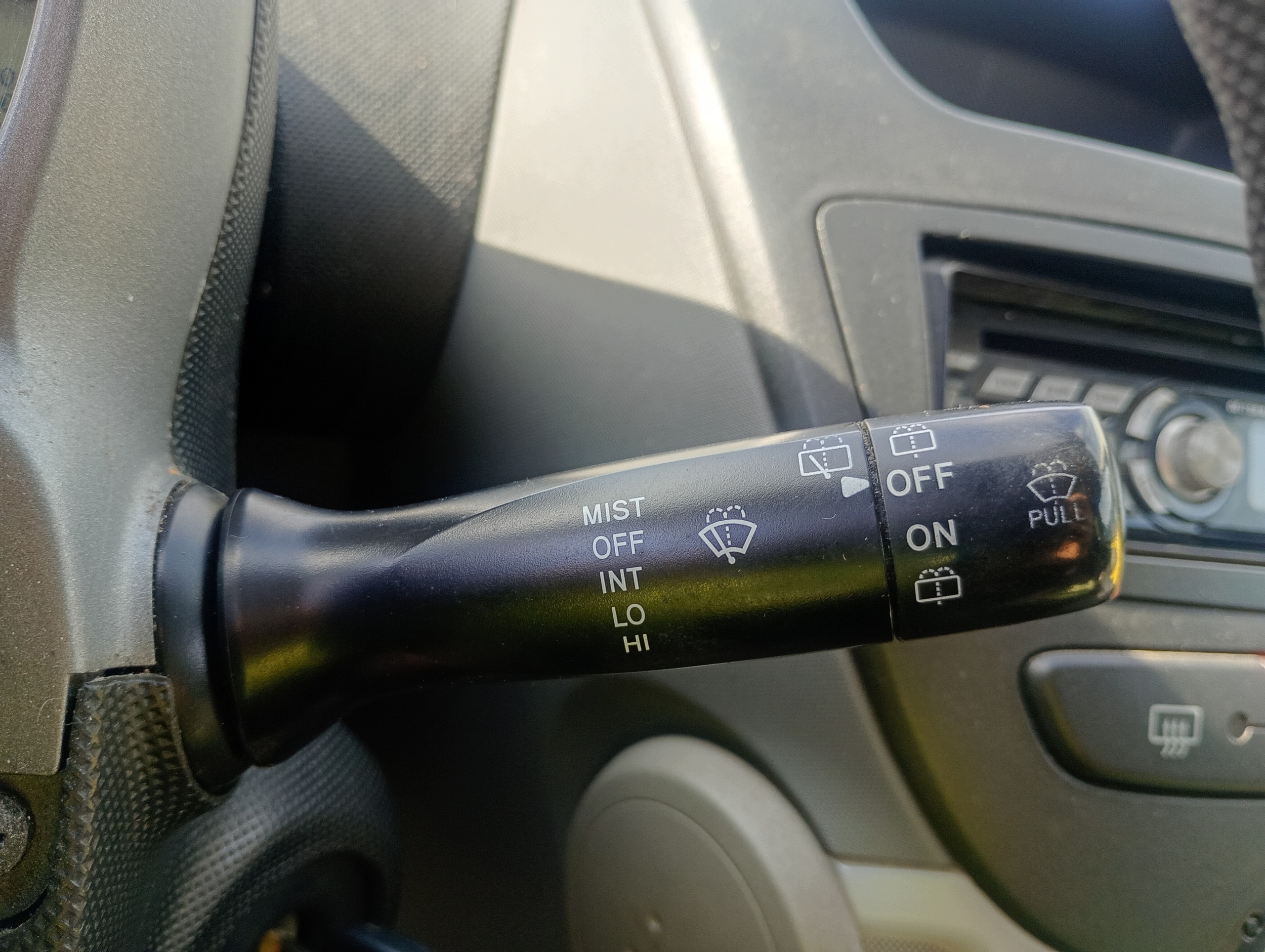 interrupteur commande phares feux zespolony volant Peugeot 107 05-08 1.0