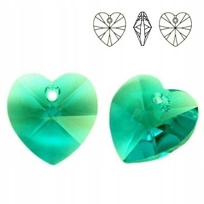 6228 MM 18 Swarovski Heart Blue Zircon