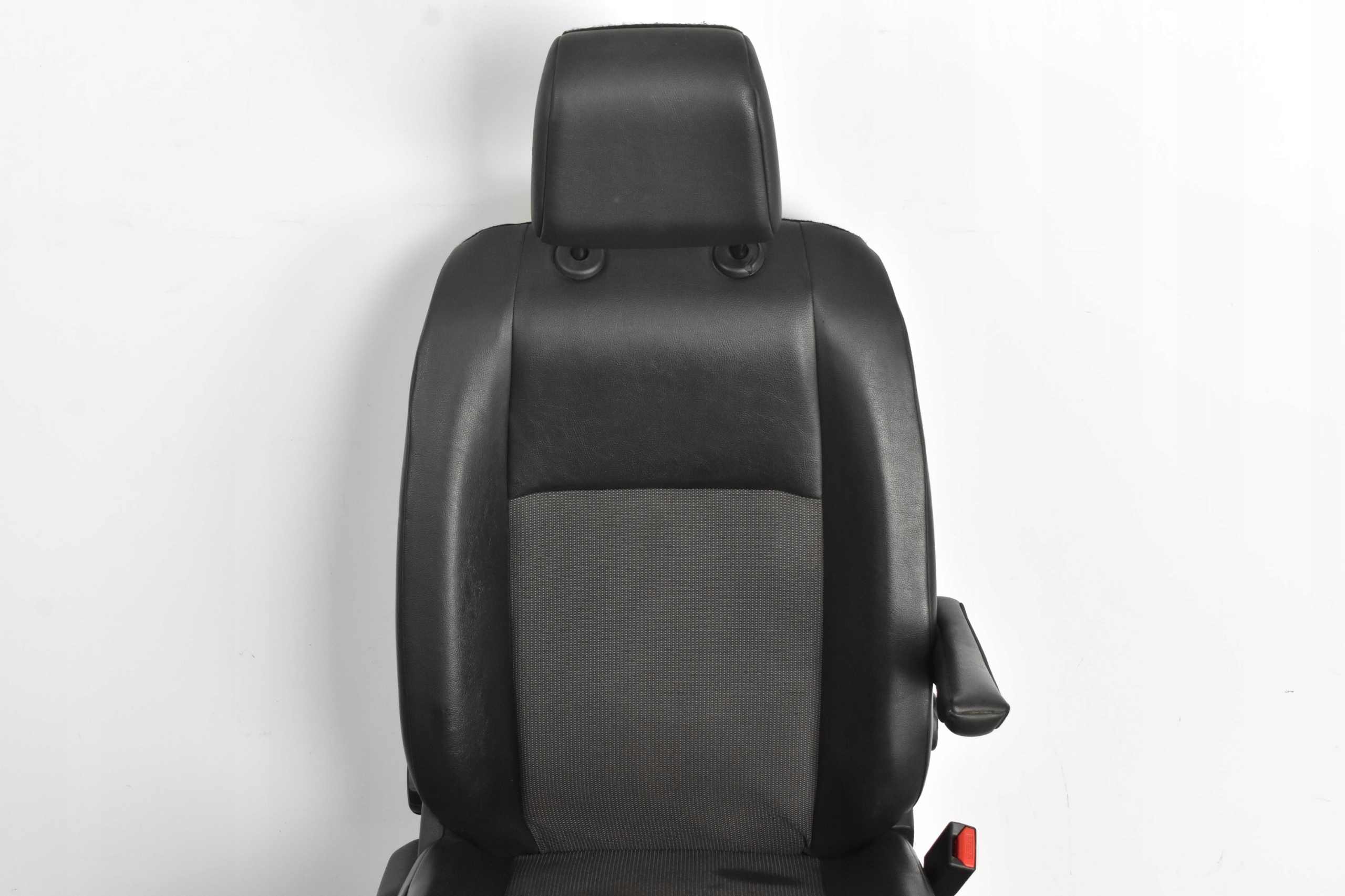 FOTEL PRAWY VIVARO C EXPERT III JUMPY III PROACE II Stan opakowania zastępcze