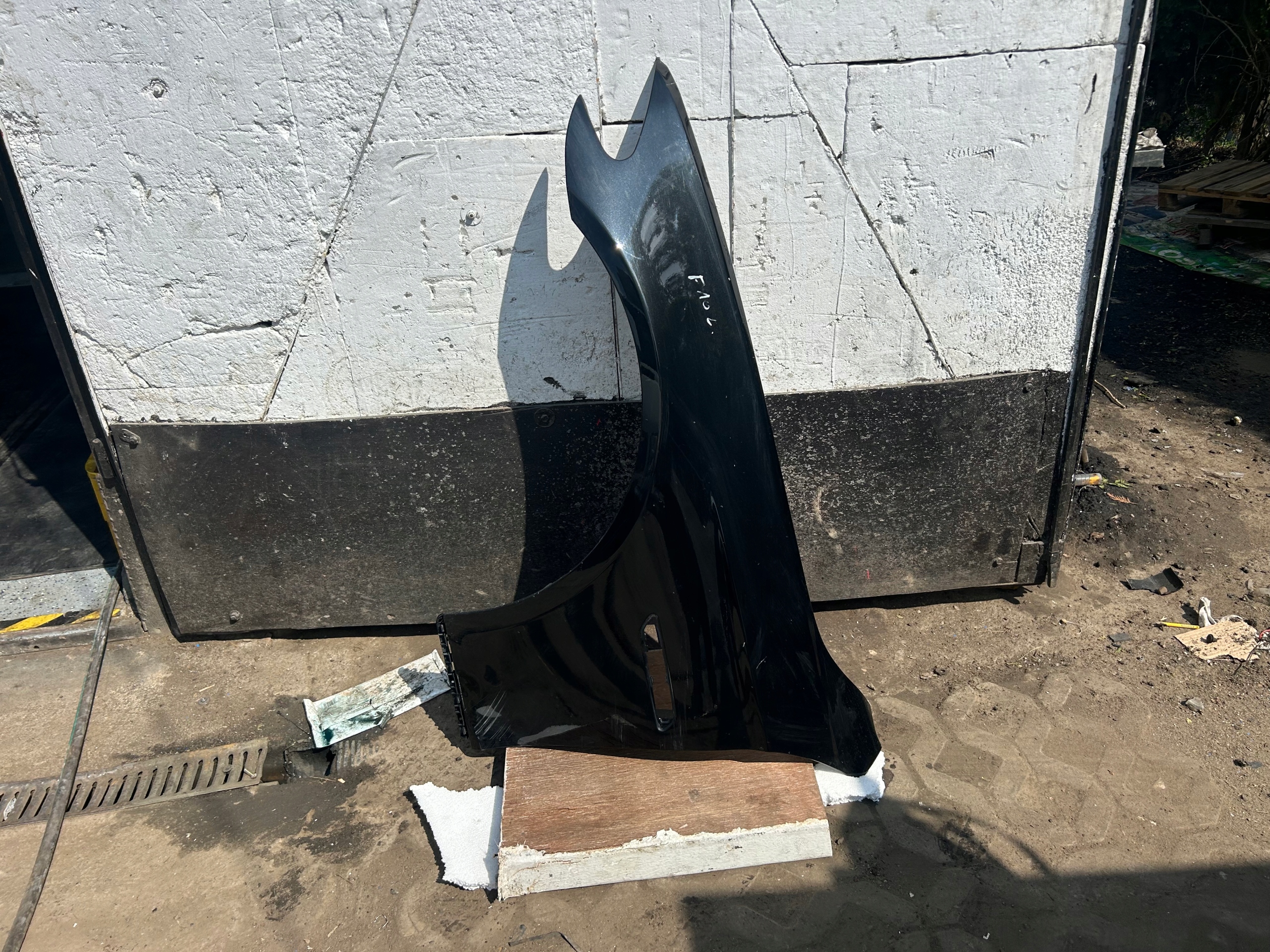 BMW F10 fender front left 475 BLACK SAPPHIRE