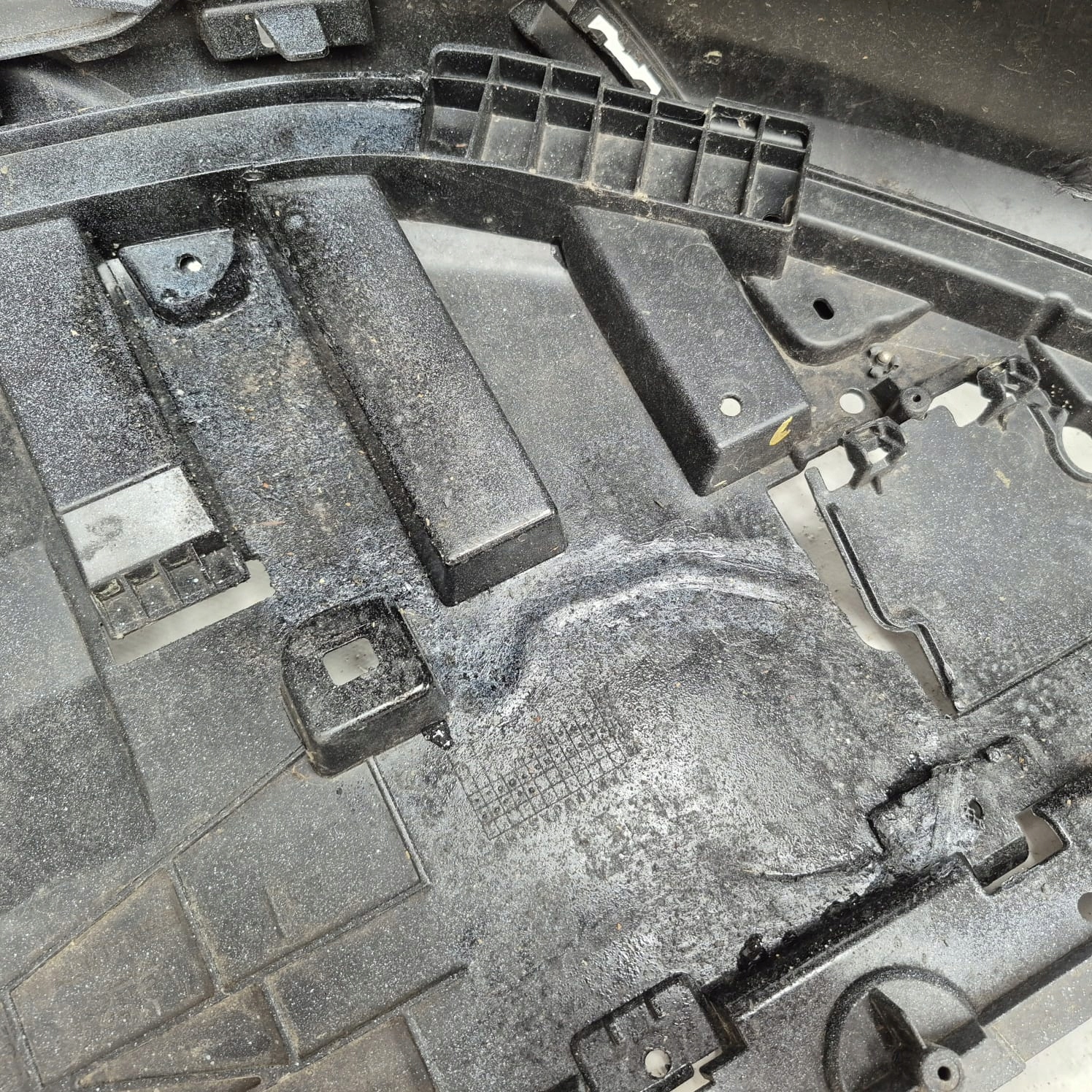 DACIA SANDERO III 3 STEPWAY 20-> bumper front front PDC cover