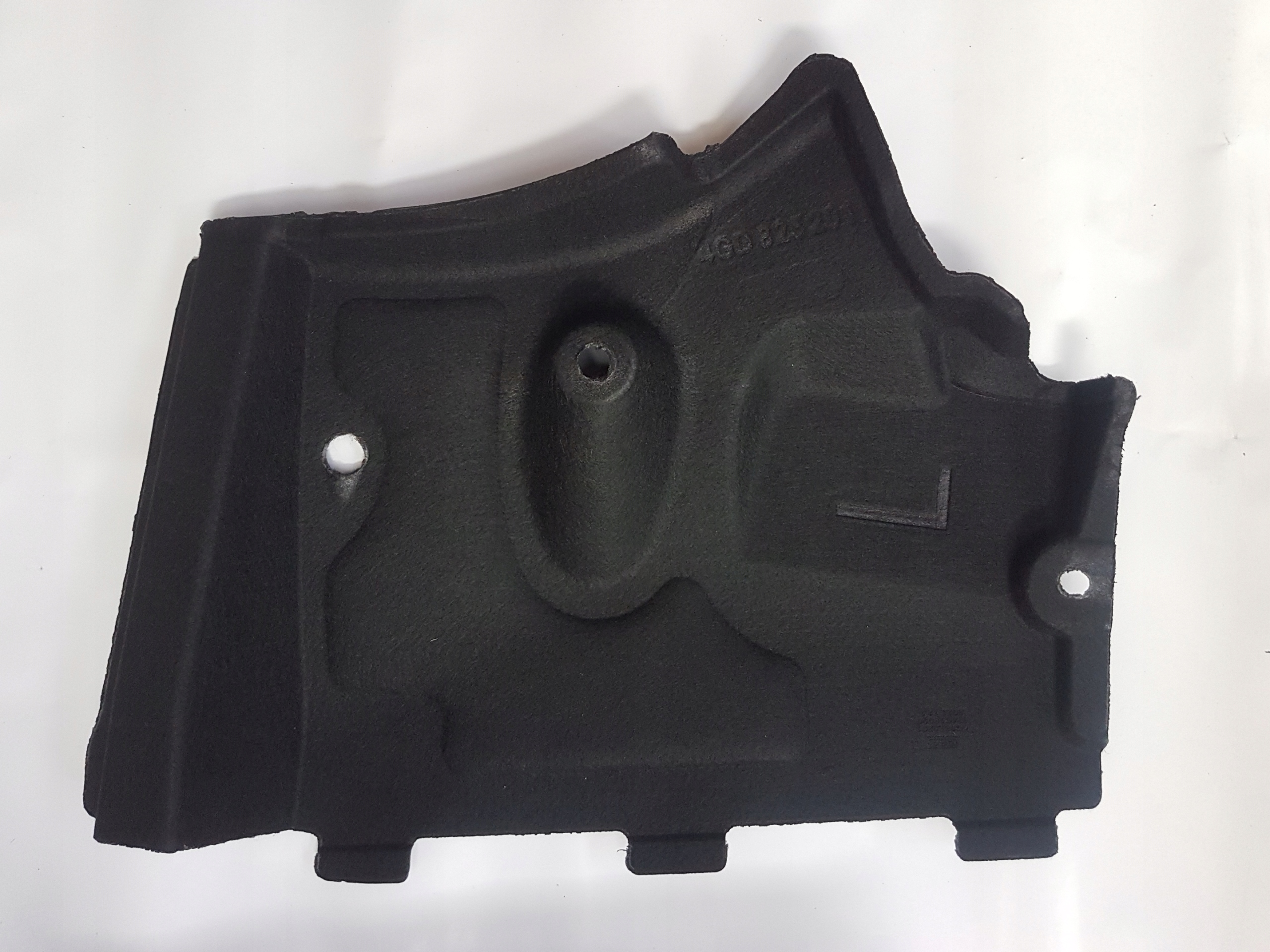 Osłona podłogi lewa AUDI A7 11-14 4G0825201