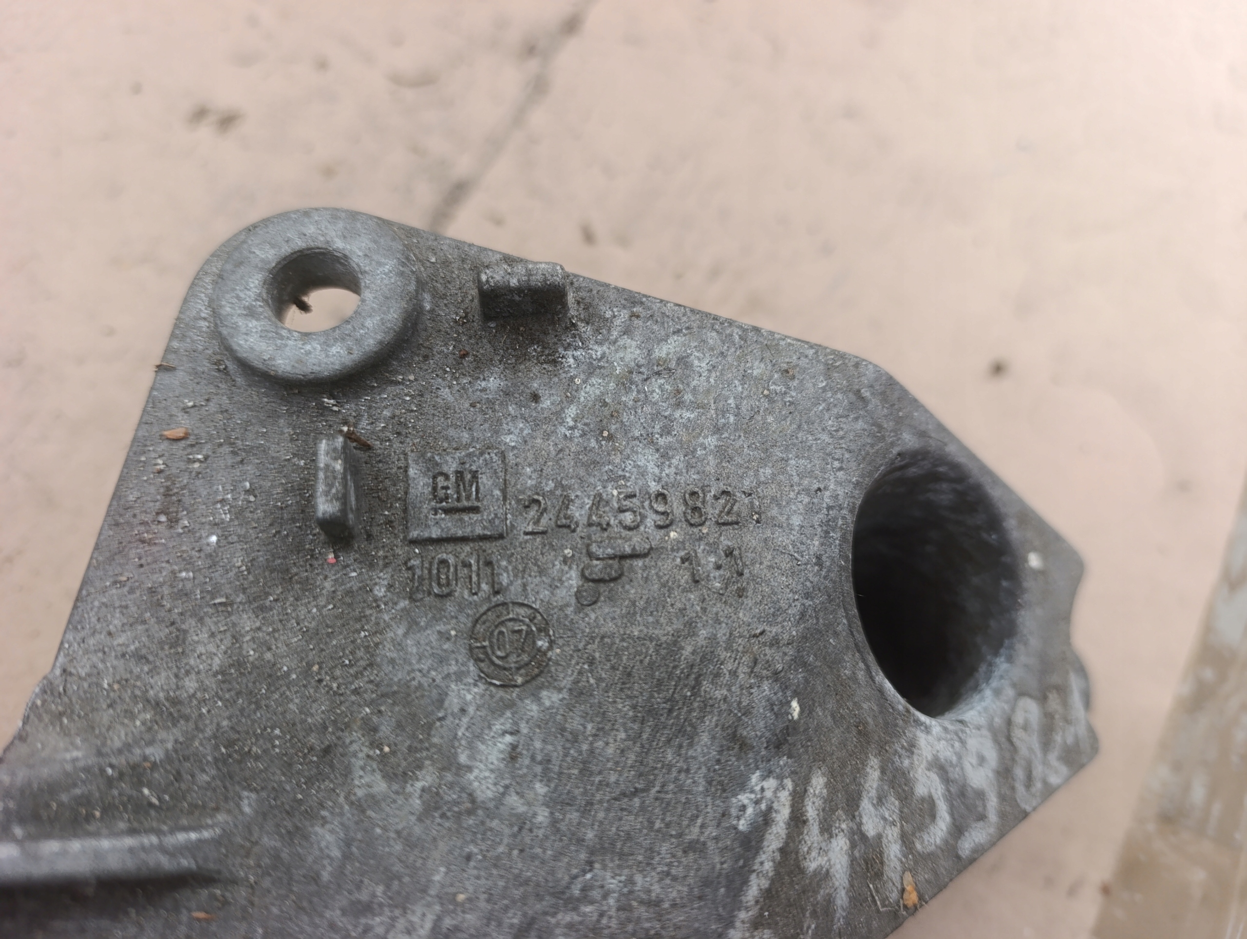 engine supporting mount OPEL VECTRA C 24459821