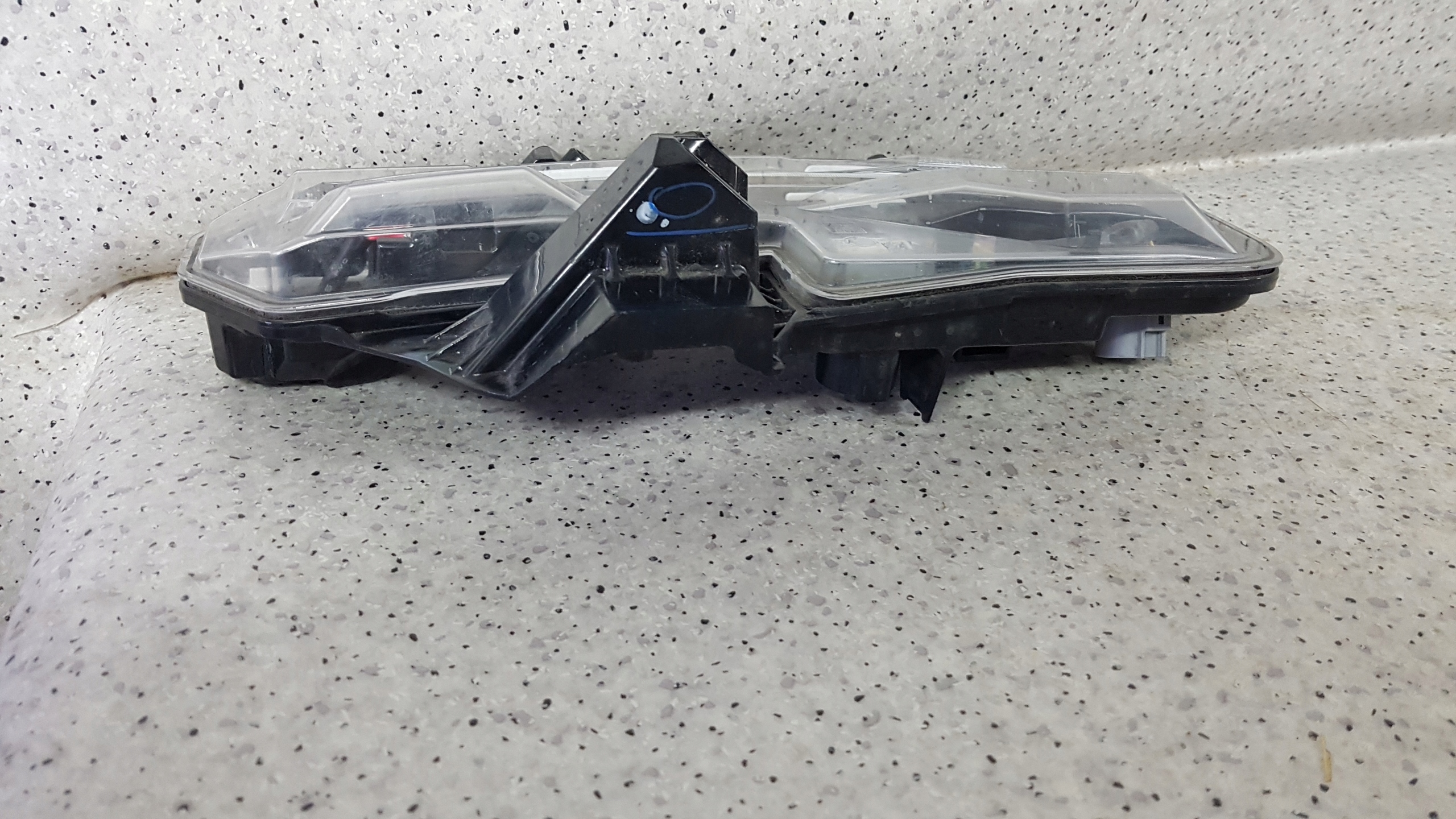 MAZDA CX 30 CX30 2019 - right EUROPA light LED DRL 2648