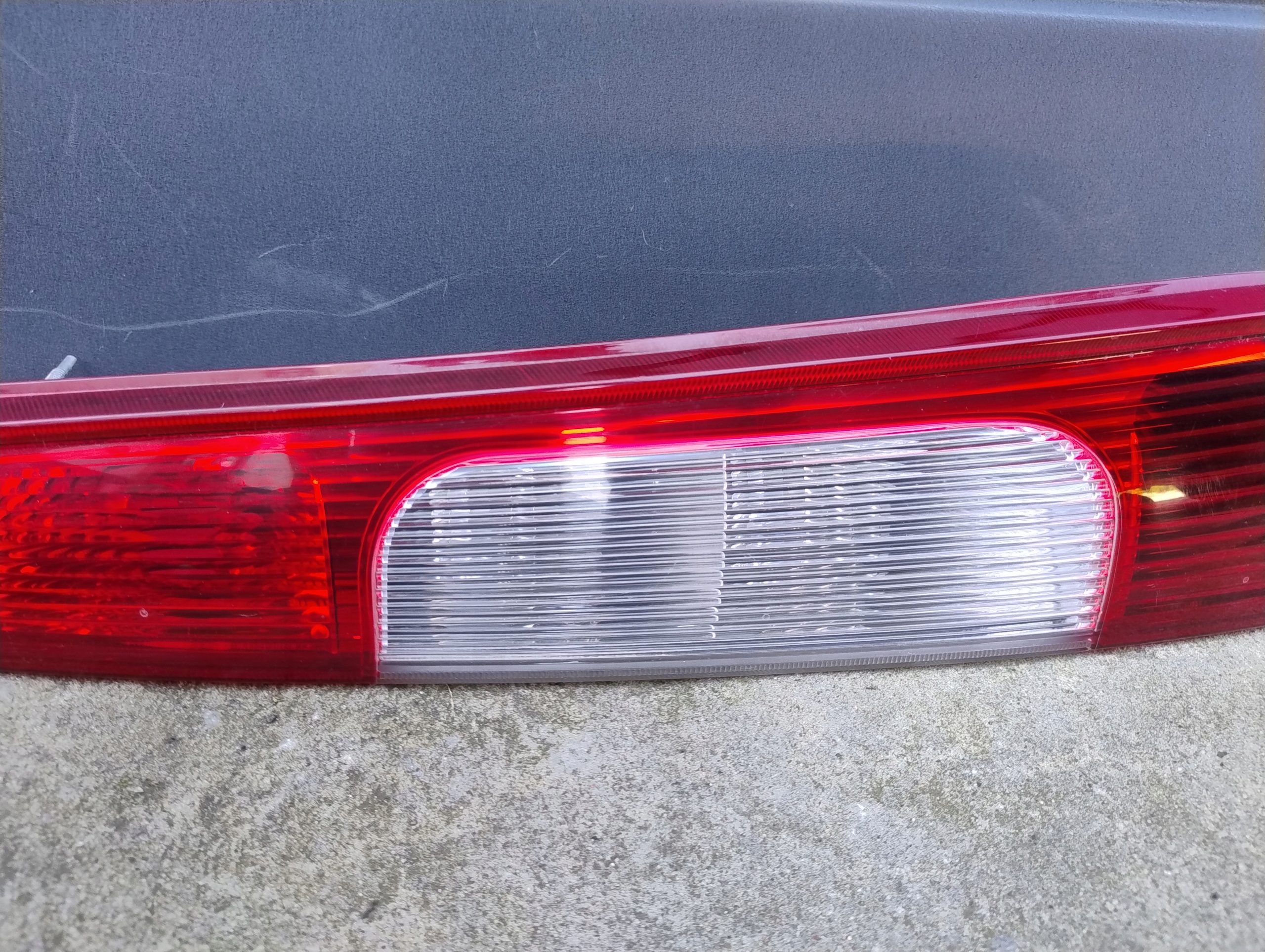 light right rear part right rear Ford focus c-max 3M51-13A602-AA