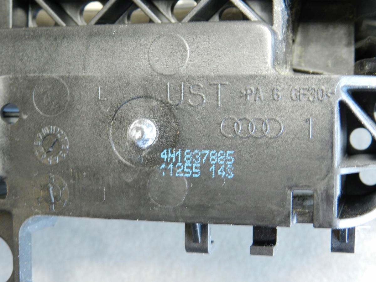 AUDI A6 C7 handle left front kessy led LY1P