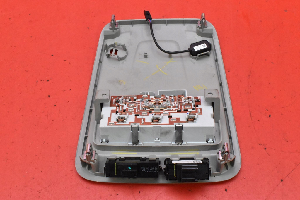 light lighting of the interior front 13415545 OPEL ASTRA 5 V K 15-20