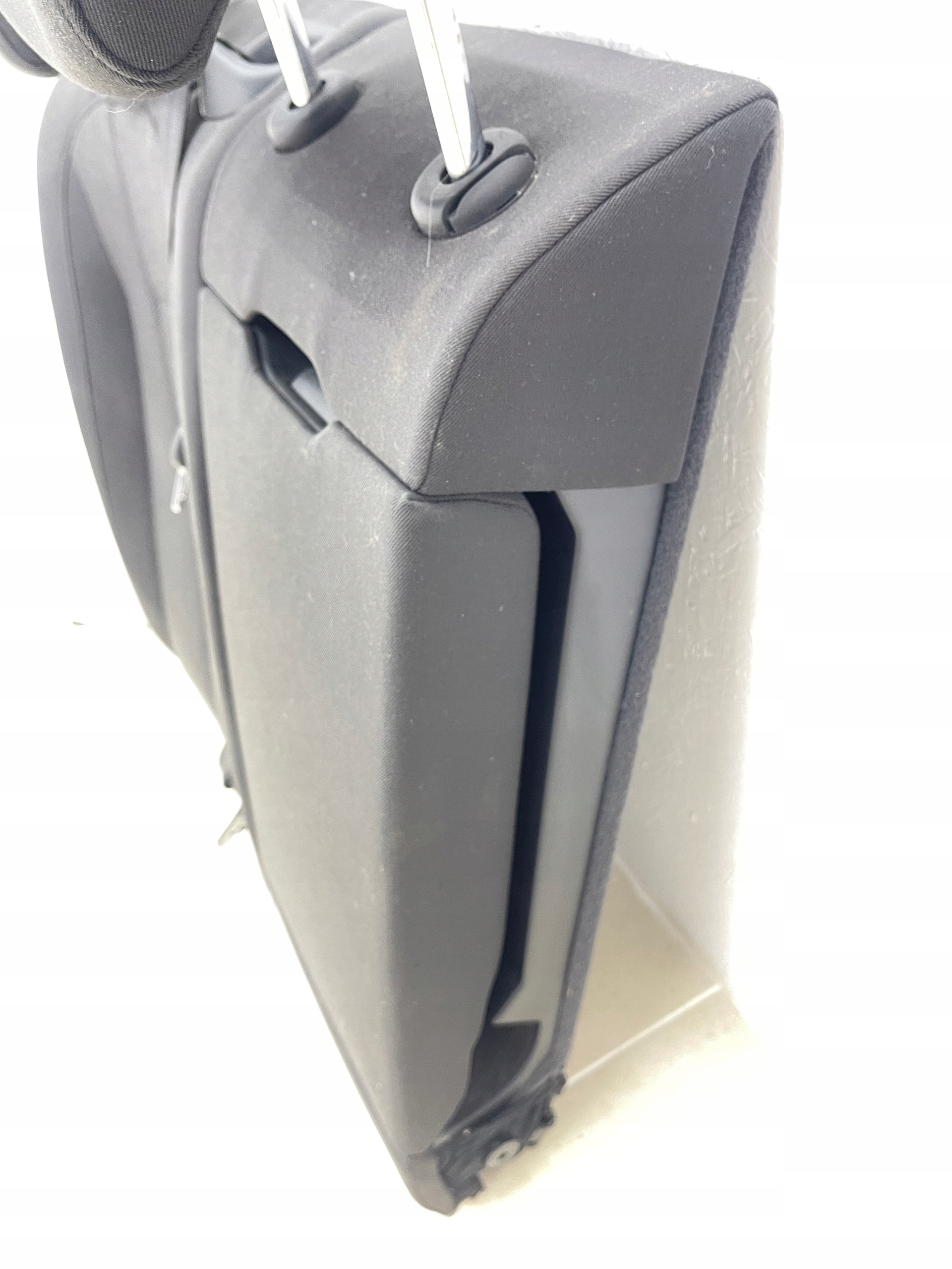 AUDI A4 B9 KOMBI arm rests OPARCIE KANAPY right side EUROPA
