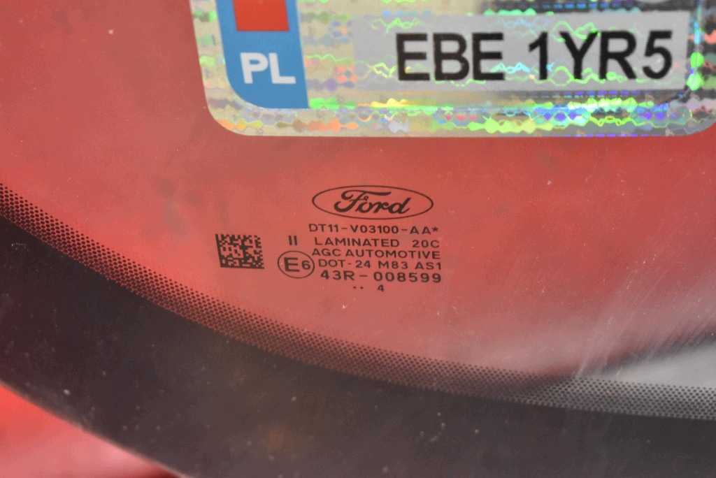VETRO PARABREZZA Anteriore di ferro FORD TRANSIT CONNECT MK2 13-20
