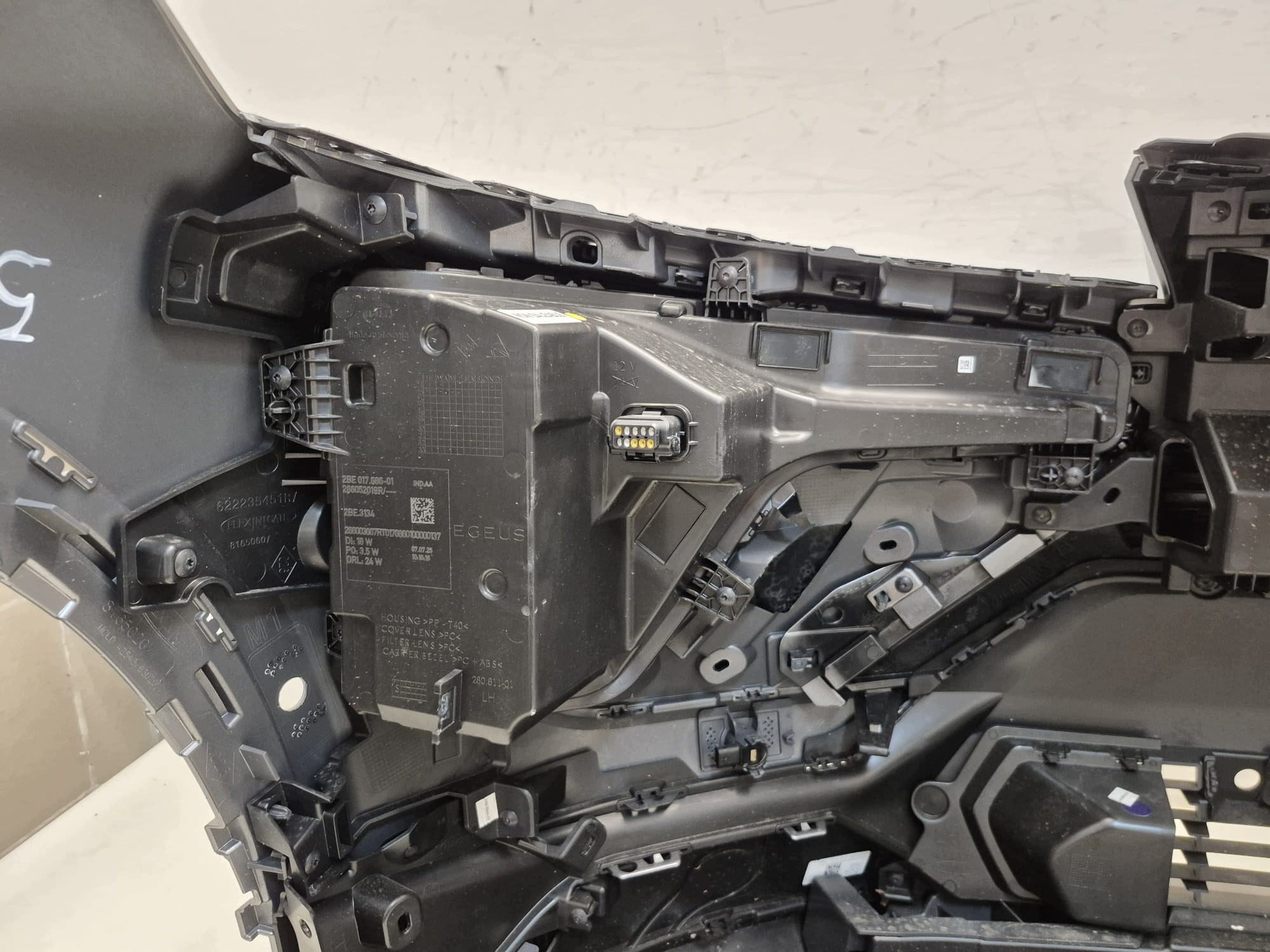 MITSUBISHI ECLIPSE CROSS II 26- bumper front front PDC 620329930R