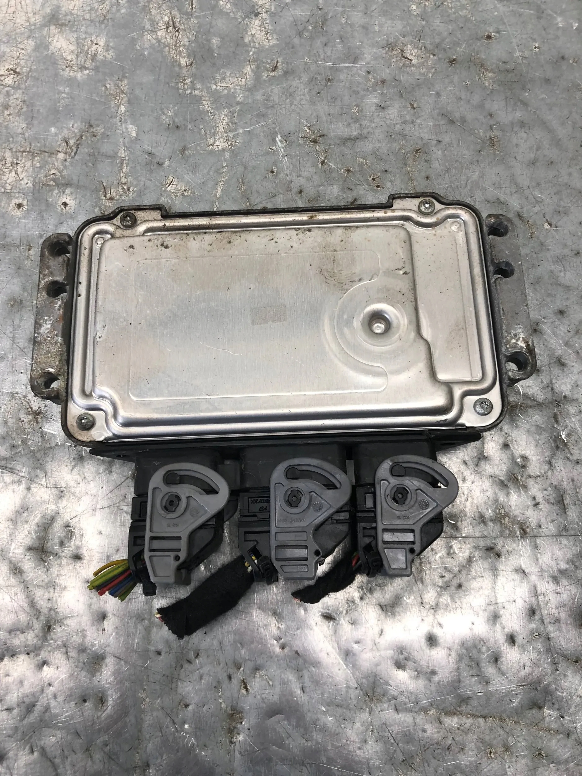 computer of the engine PEUGEOT 206 CC 9658287280