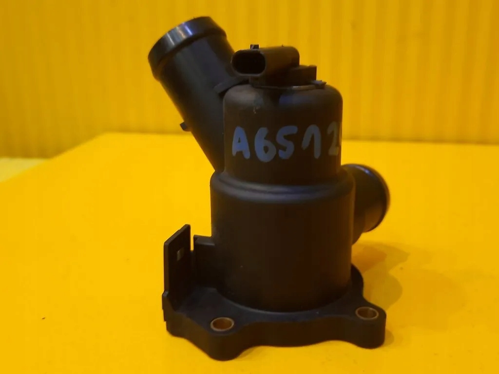 Корпус термостата Sprinter W907 W910 A6512001100