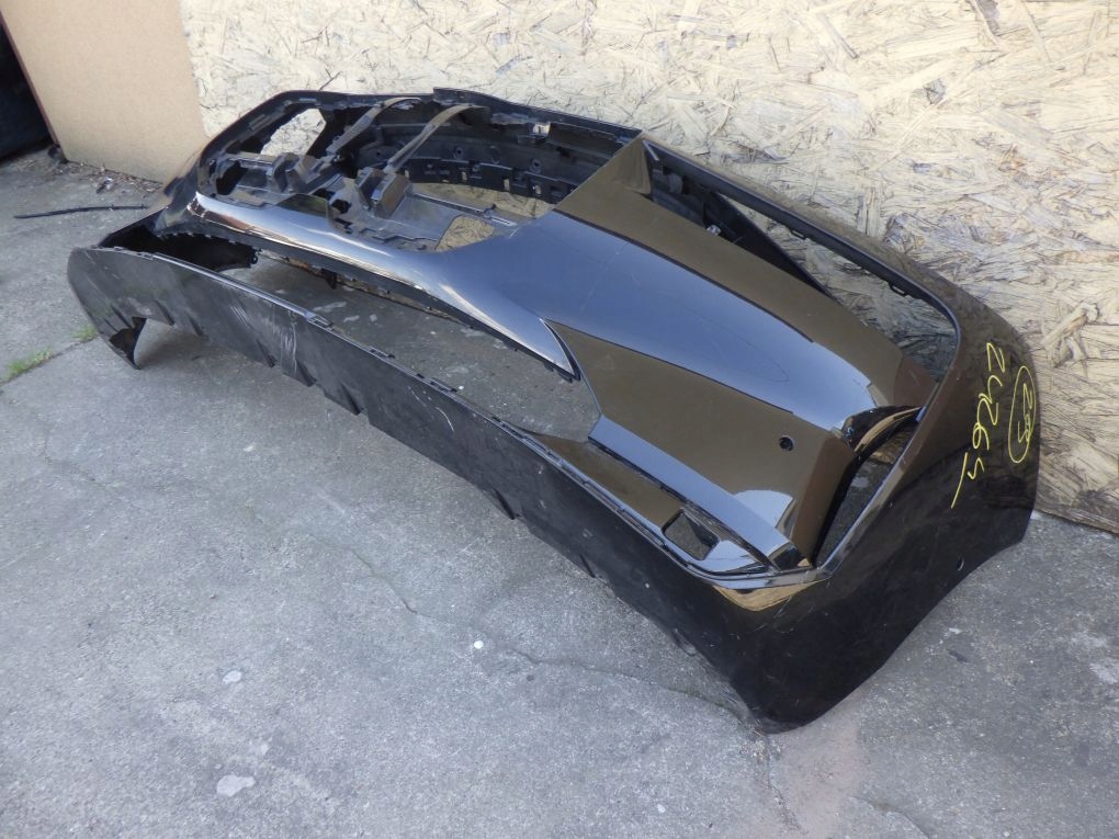 BMW 7 I7 G70 2022- front bumper