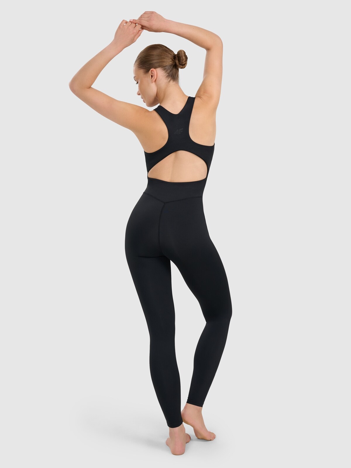 4F Kombinezon Do Jogi Pilatesu Damski Czarny 4FWAW25TJUMF039 R. S