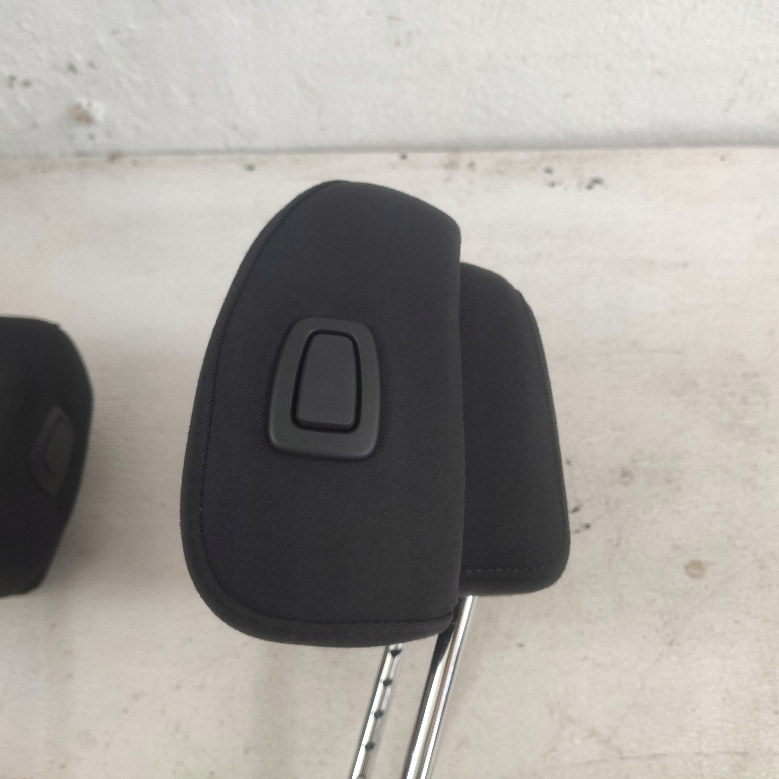 BMW X3 E83 LIFT rest AKTYWNY front MATERIAL