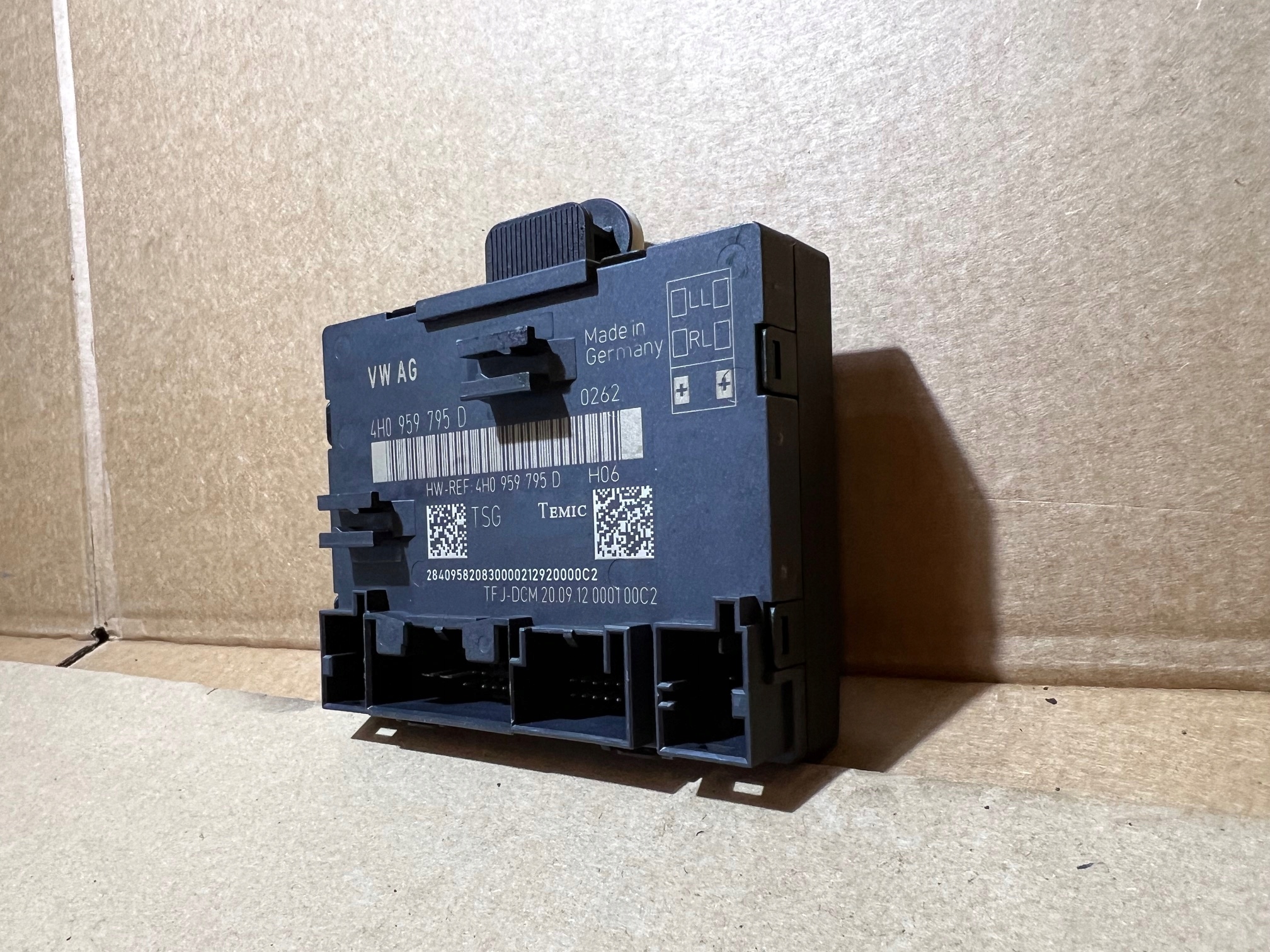 AUDI A8 D4 module control unit door DOCIAG 4H0959795D