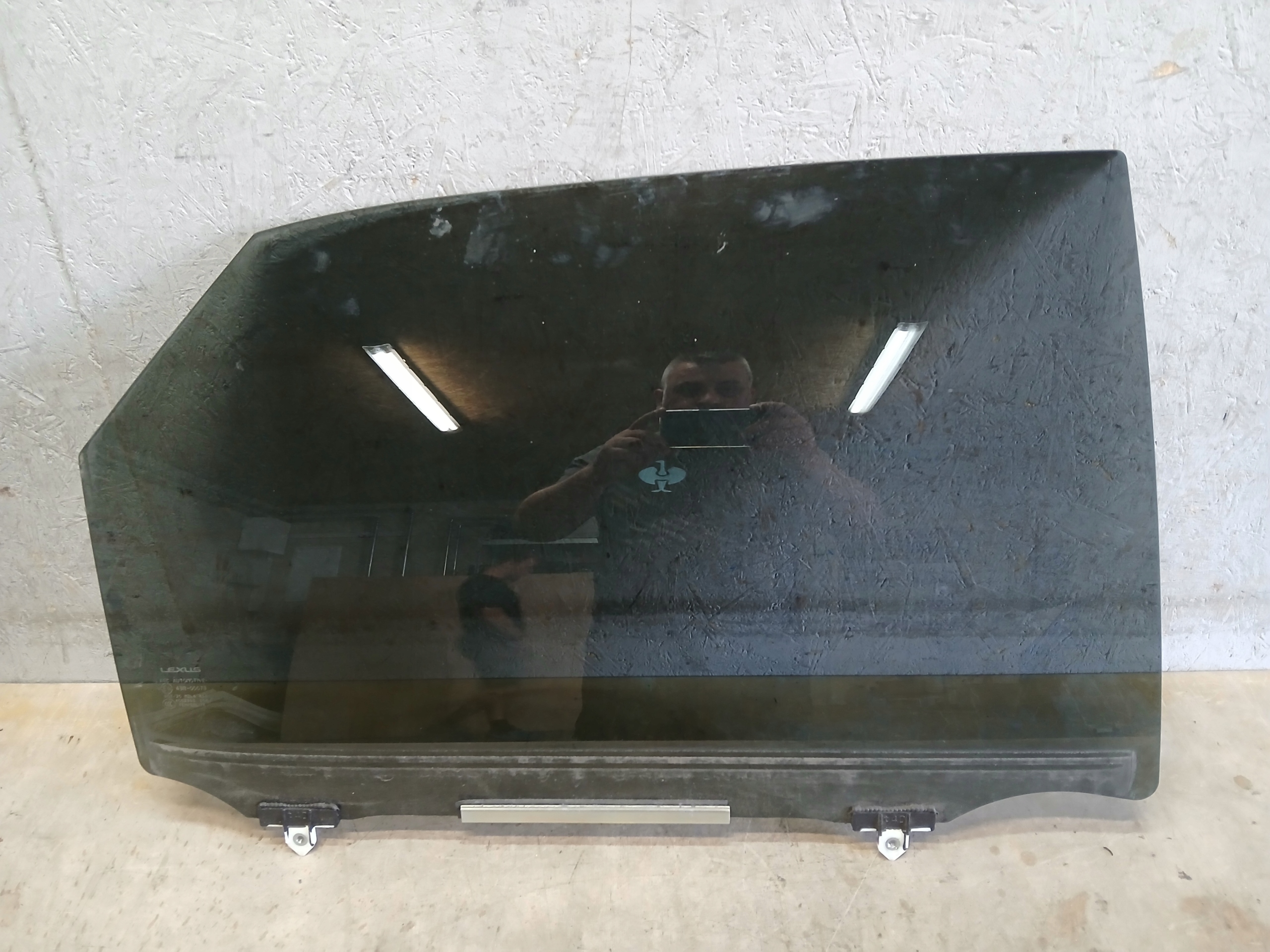 door rear part right window LEXUS RX4 15-22