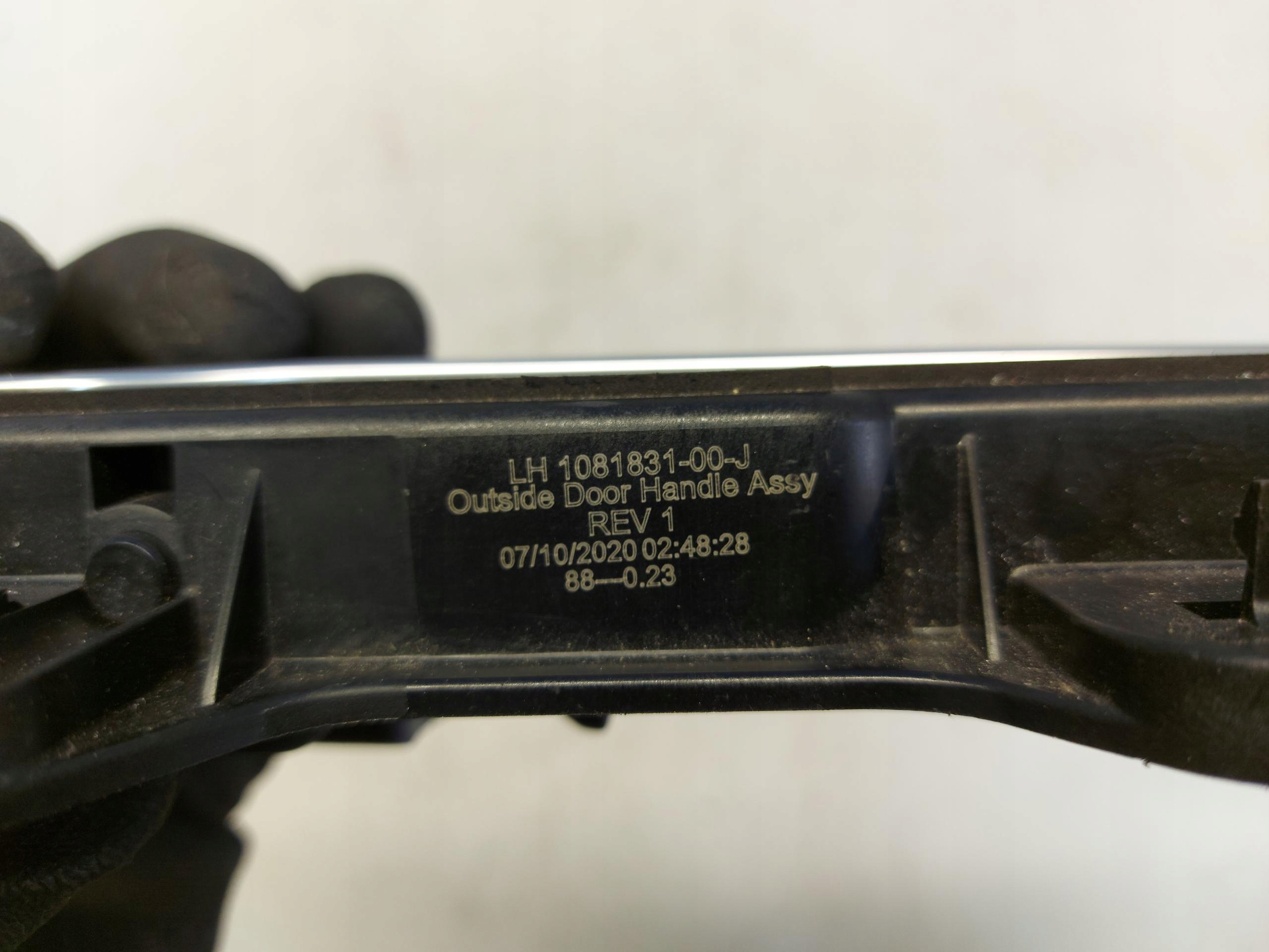 TESLA MODEL 3 handle door left front front