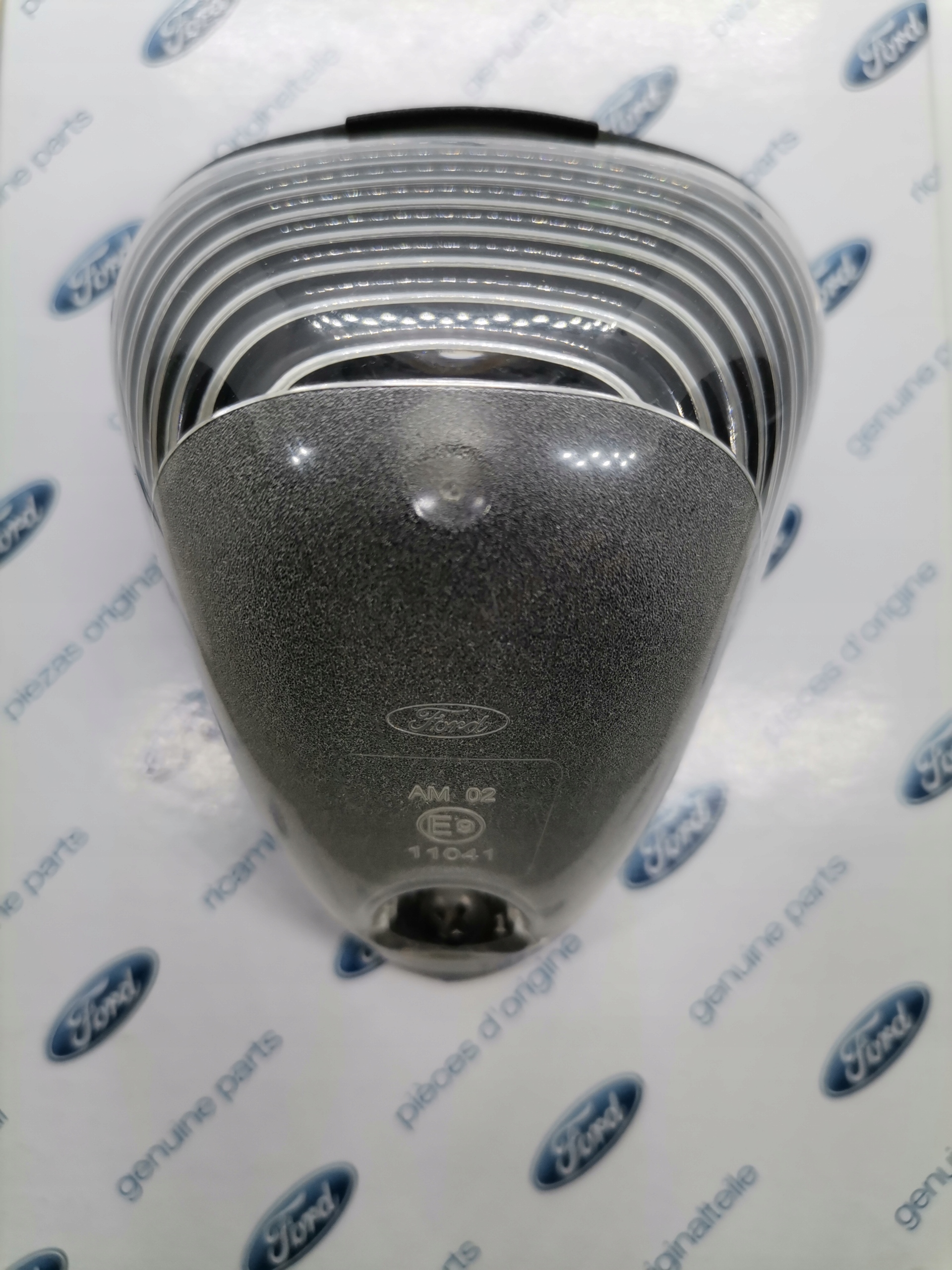 LAMPA LAMPKA OBRYS DACHU FORD TRANSIT MK8 2014r