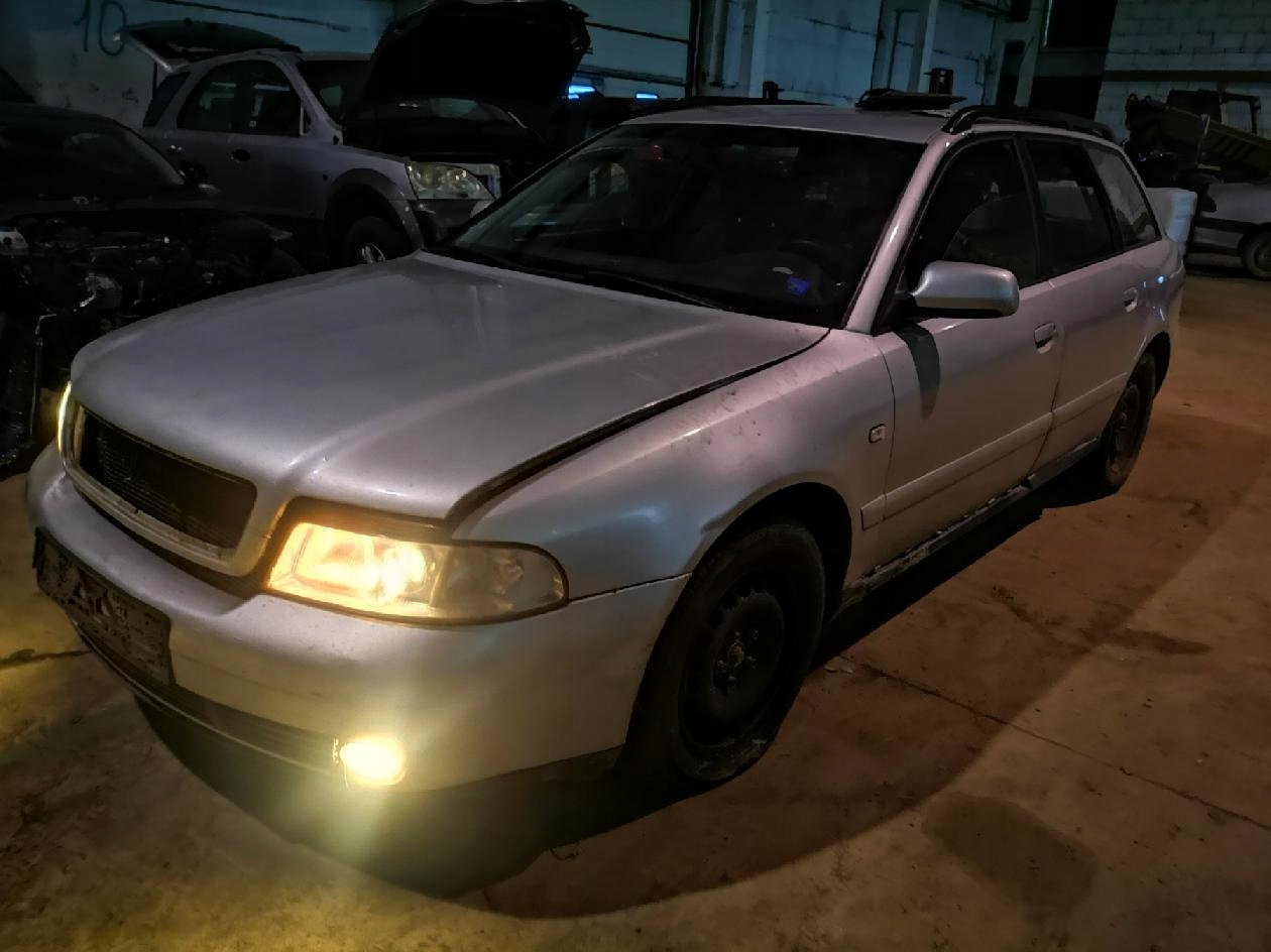 Audi A4 шланг интеркулера 2000 1.9л