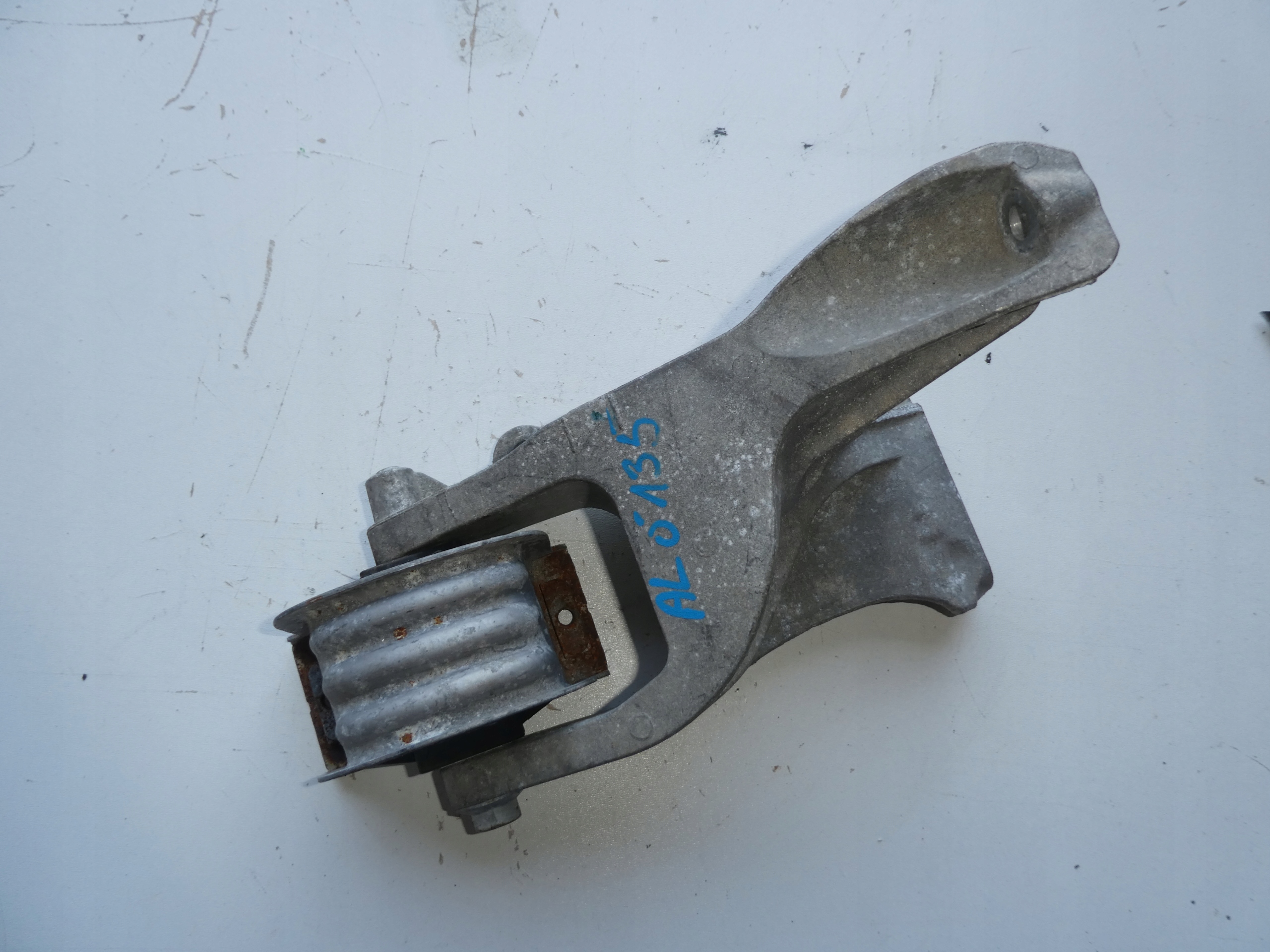 VW T6 2.0TDI holder engine mount 7E0199343B