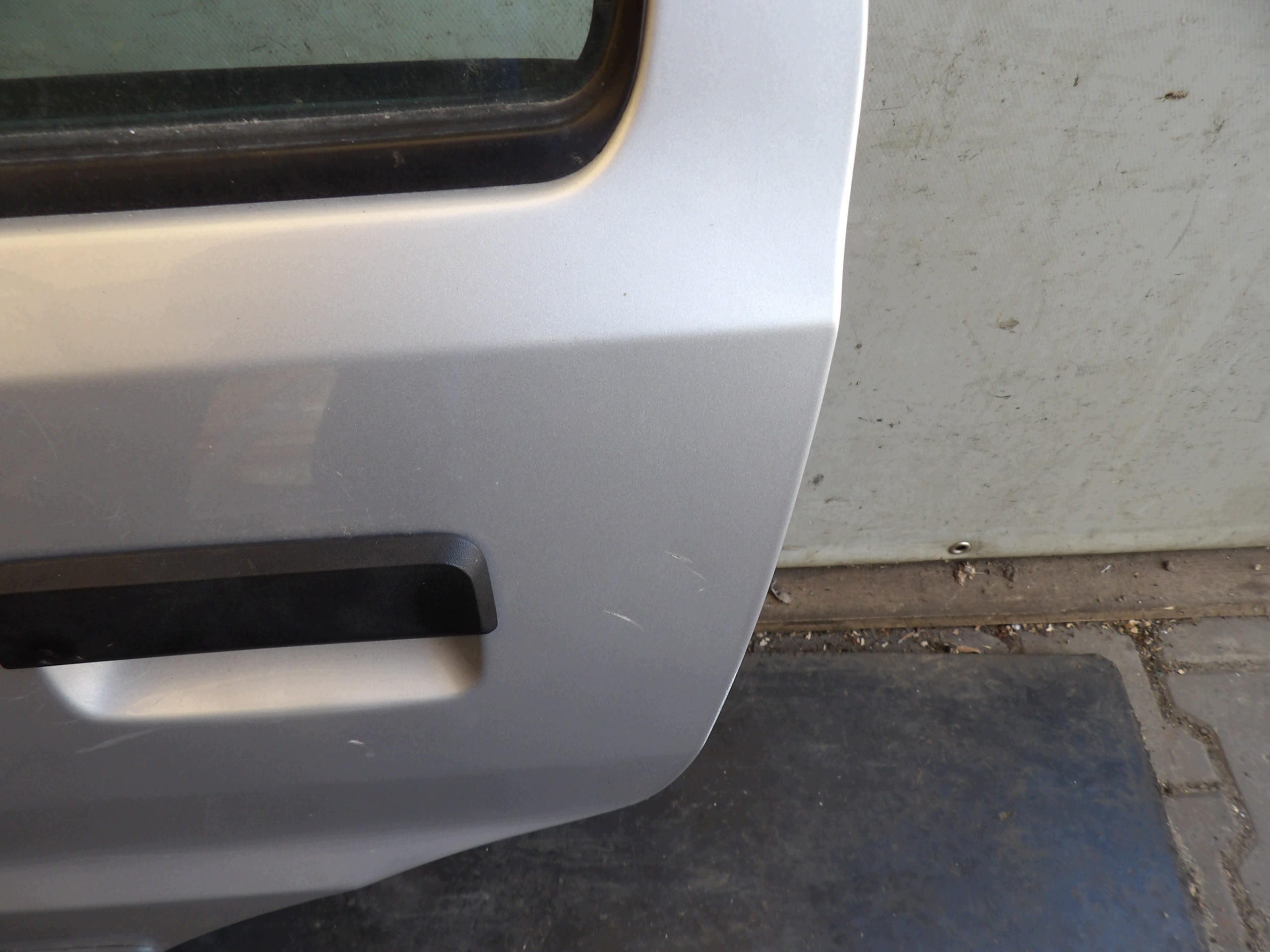 Peugeot 106 tür hinten links