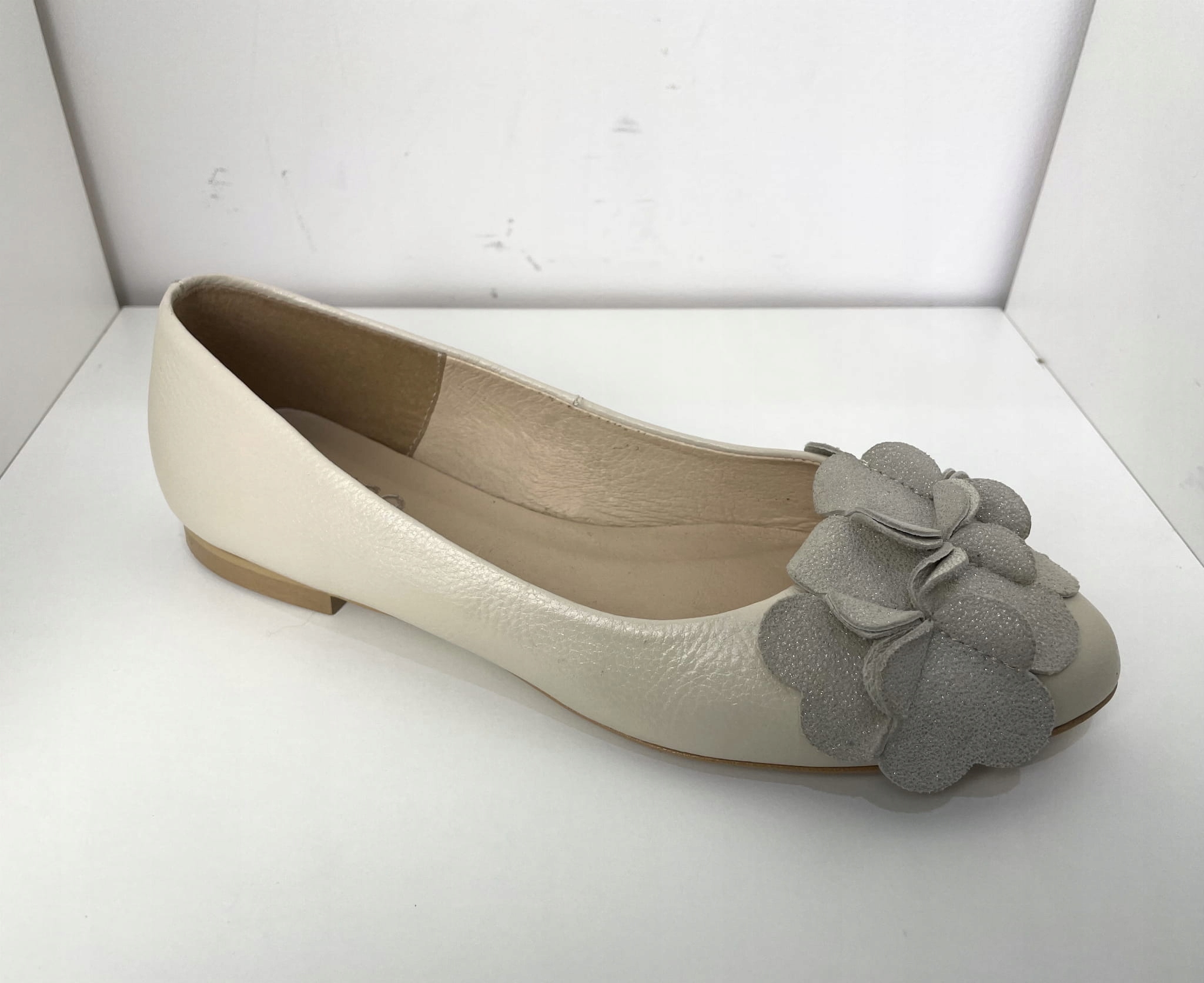 Dámské kožené baleríny Higo 1794 Nude 36, béžová barva