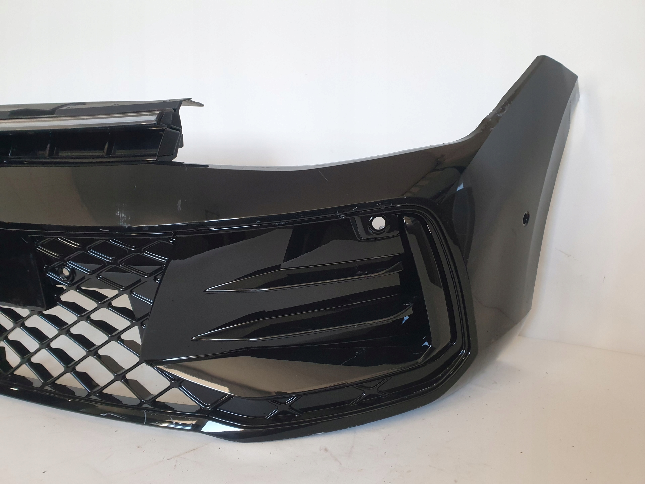 VOLKSWAGEN VW PASSAT B9 3J R-LINE 23-> bumper front grill LED PDC